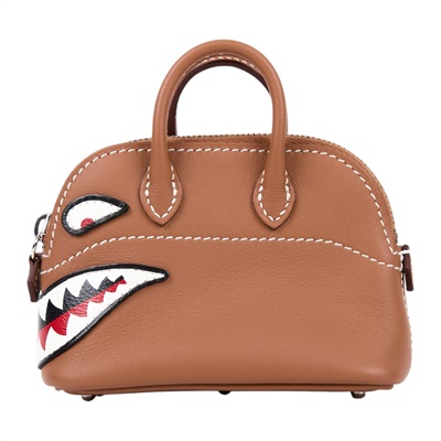 愛馬仕 Hermes Bolide 鯊魚造型 掛飾 金棕色 H085038CK37 /W NN004 KP  原廠盒子/防塵袋/掛繩