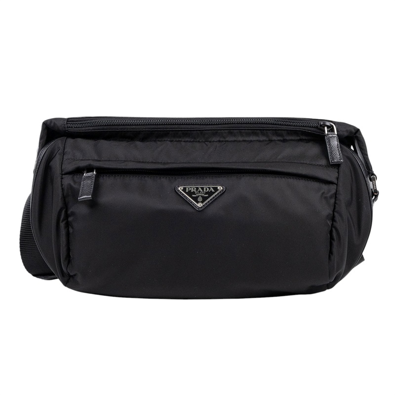 普拉達 PRADA Re-Nylon Saffiano 皮革 肩背袋 2VH994_2DMG 黑尼龍肩背包 防塵袋