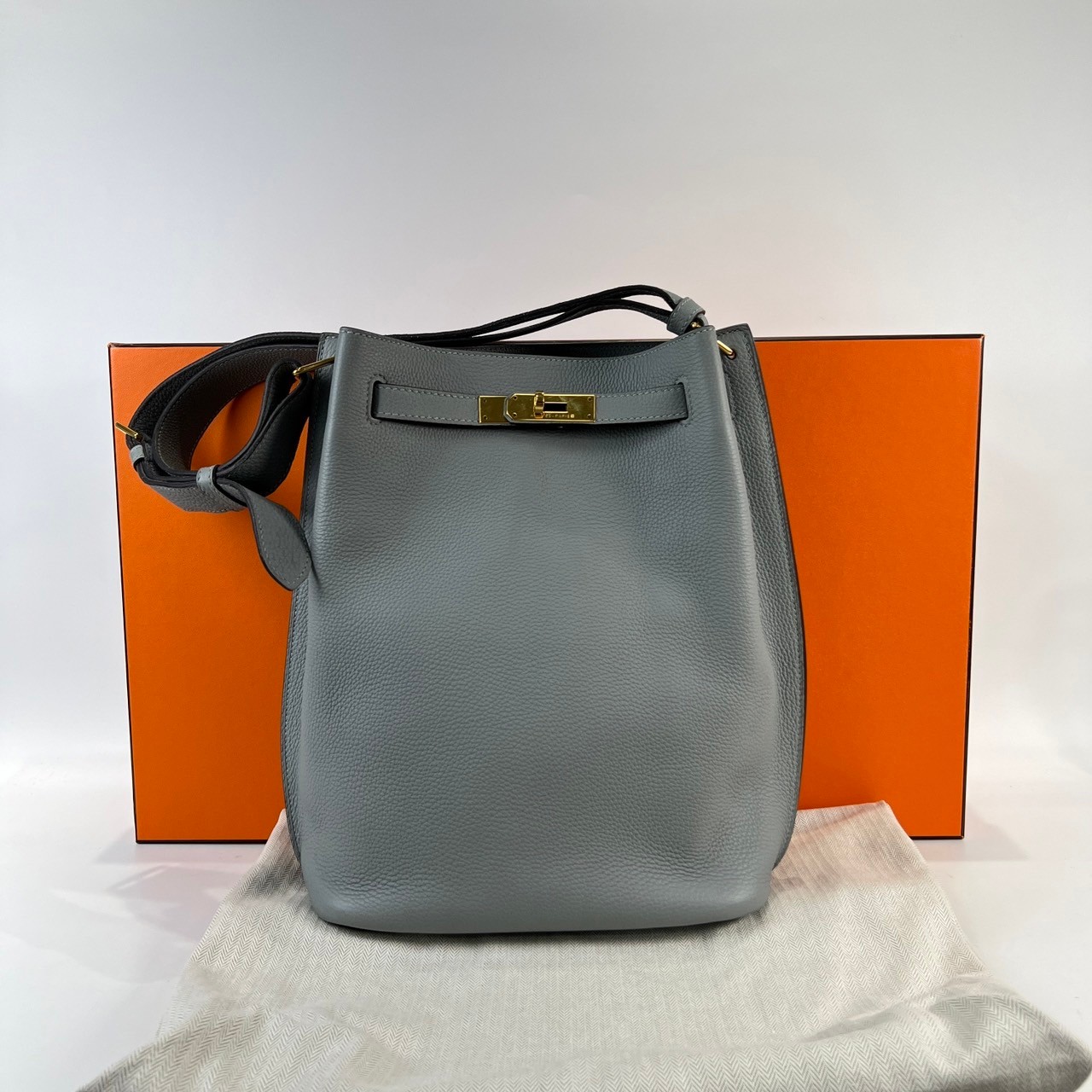 愛馬仕 Hermes So-Kelly Bag 凱莉水桶包 22 SOKL22 T刻 冰河藍SO KELLY 22CM 原廠盒子/防塵袋