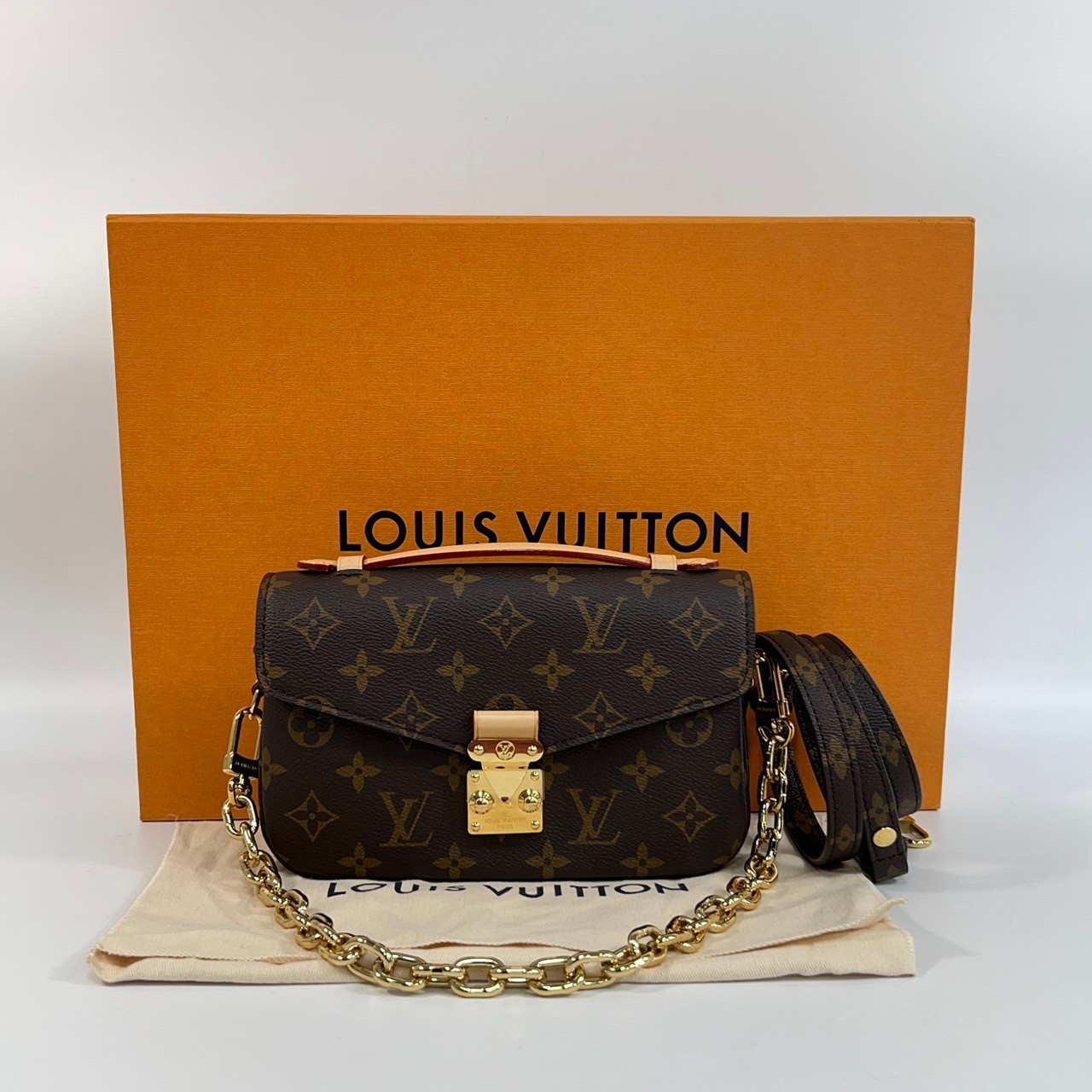 路易威登 LOUIS VUITTON Pochette Métis East West 老花 鏈條 郵差包 腋下單肩包 M46279 晶片款  原廠盒子/防塵袋