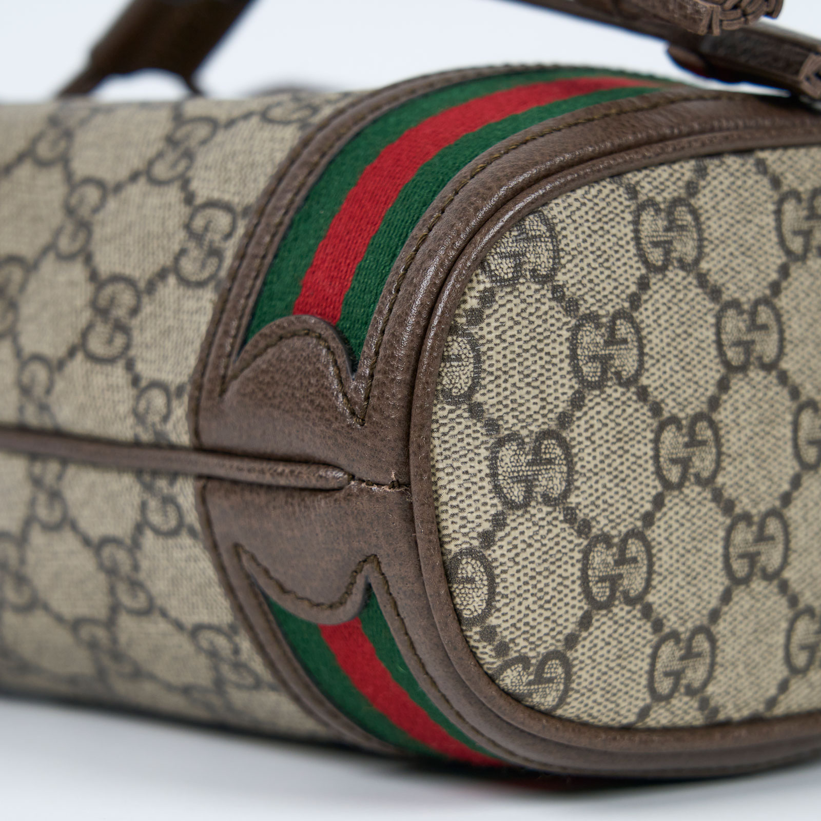 古馳 GUCCI Ophidia GG 迷你 水桶袋 550620 OPHIDIA GG斜背水桶包 原廠盒子/防塵袋