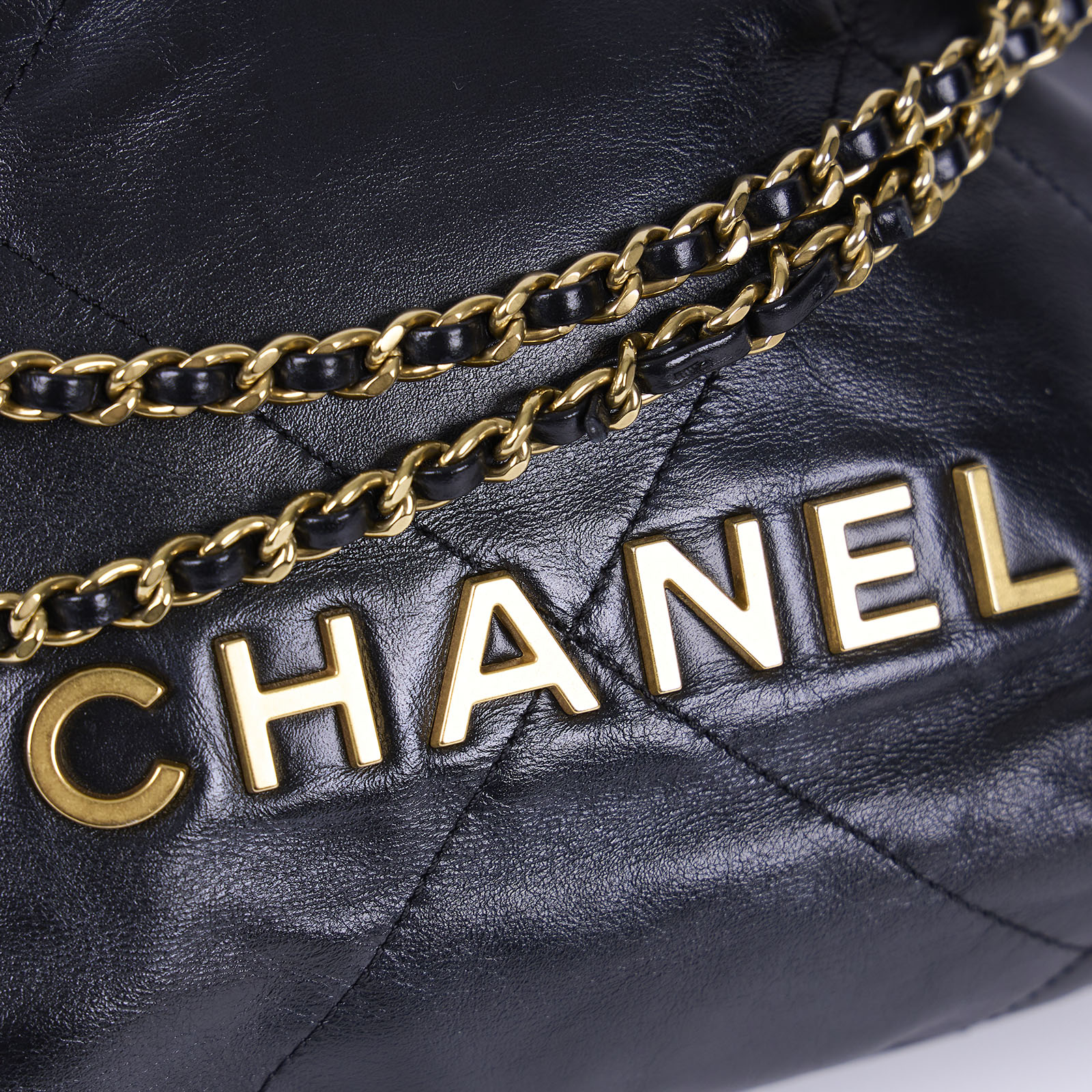 香奈兒 CHANEL 22 Mini 迷你 肩背 斜背包  晶片款 黑22 MINI 防塵袋