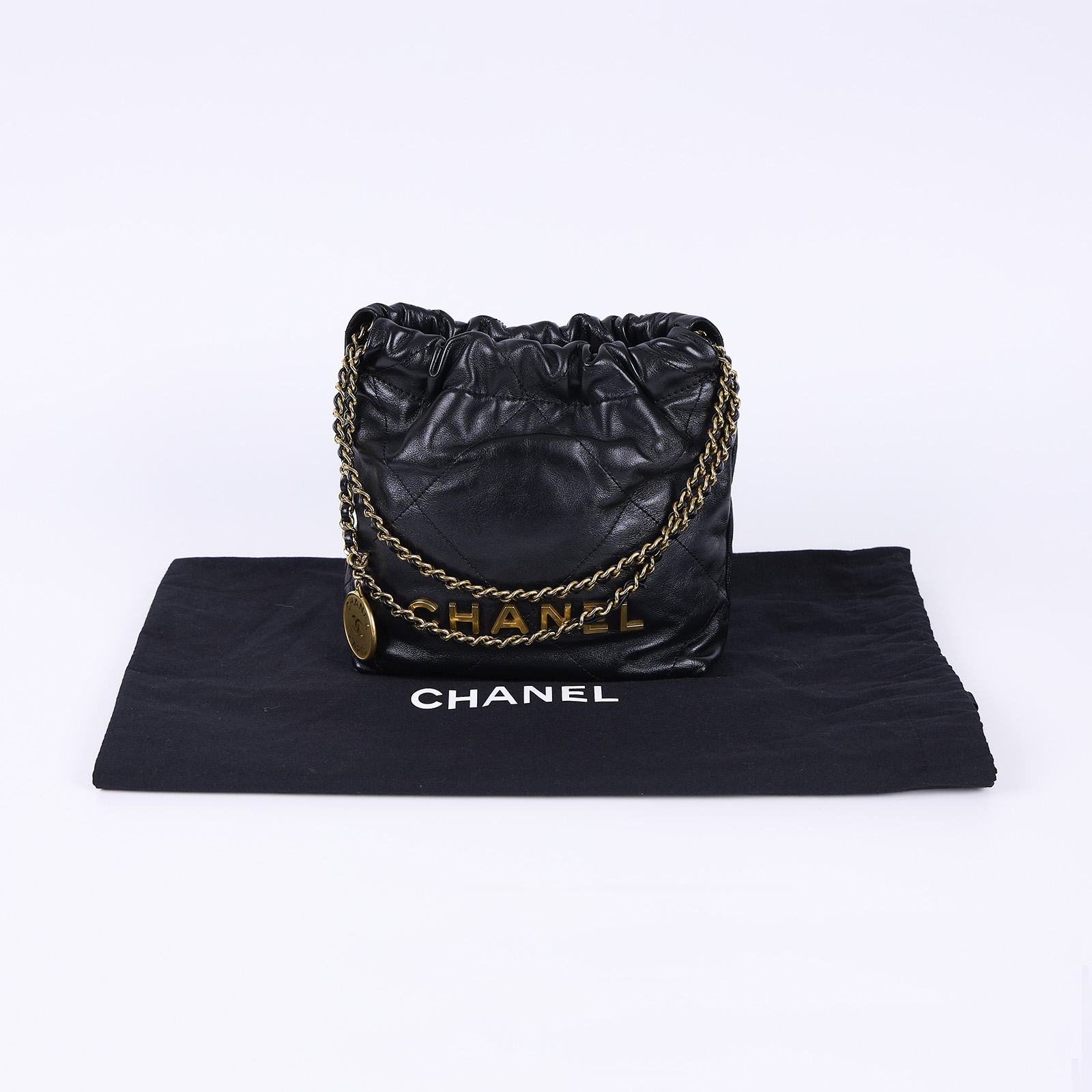 香奈兒 CHANEL 22 Mini 迷你 肩背 斜背包  晶片款 黑22 MINI 防塵袋