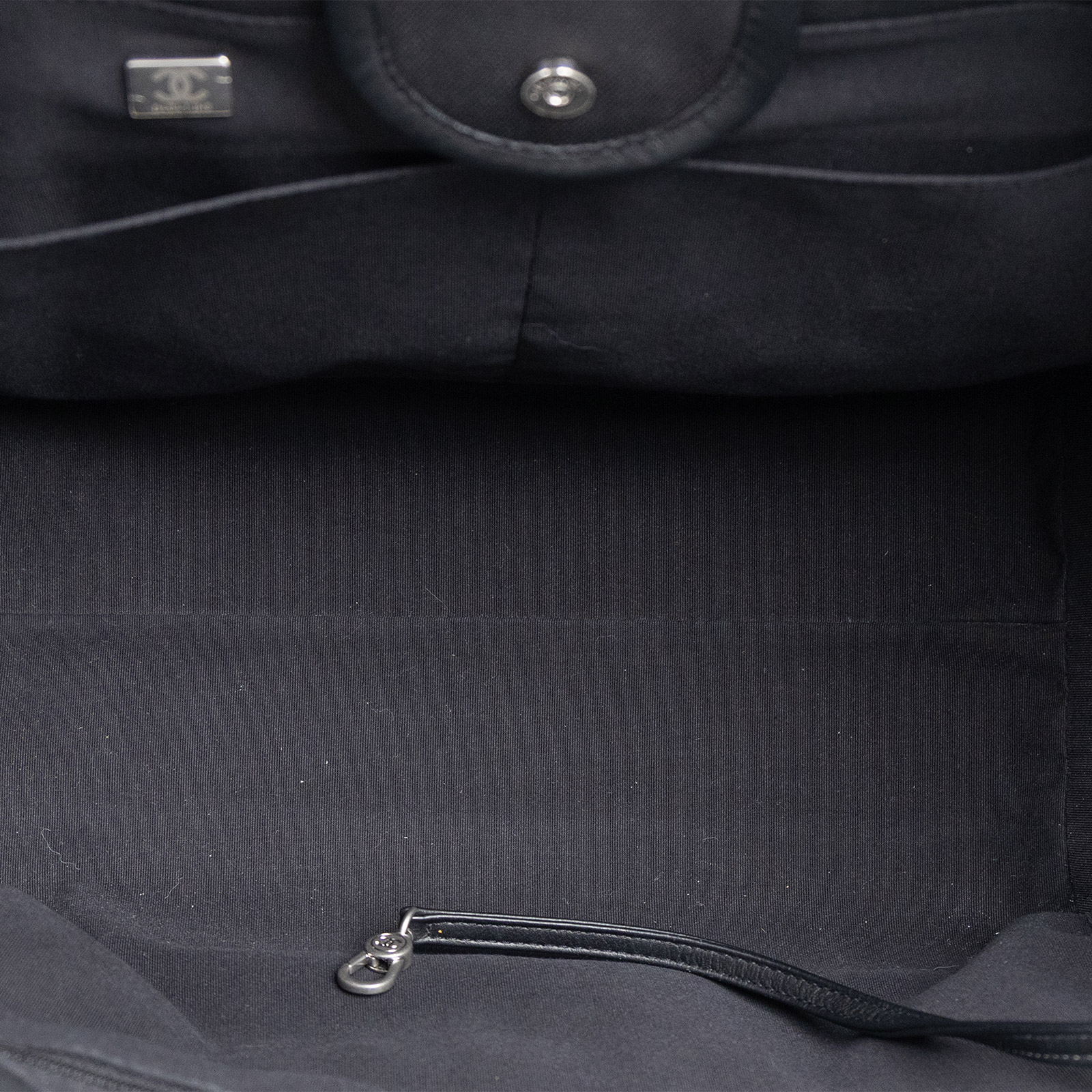 香奈兒 CHANEL 海灘包 大型 A66941 晶片款 黑白條紋條紋DEAUVILLE沙灘包 原廠盒子/防塵袋/購買證明影本