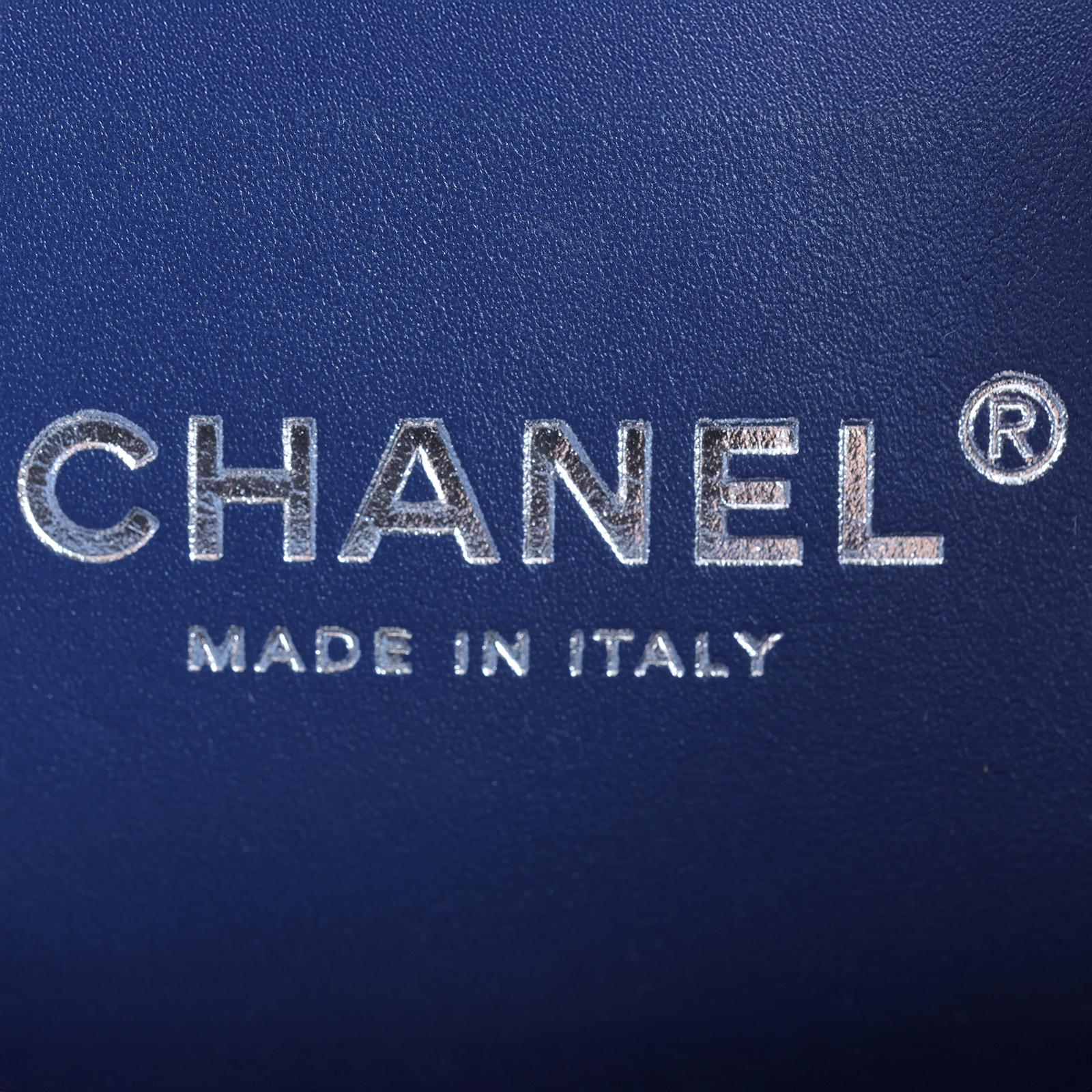 香奈兒 CHANEL 22 Mini 迷你 肩背 斜背包  晶片款 單寧牛仔22 MINI 防塵袋