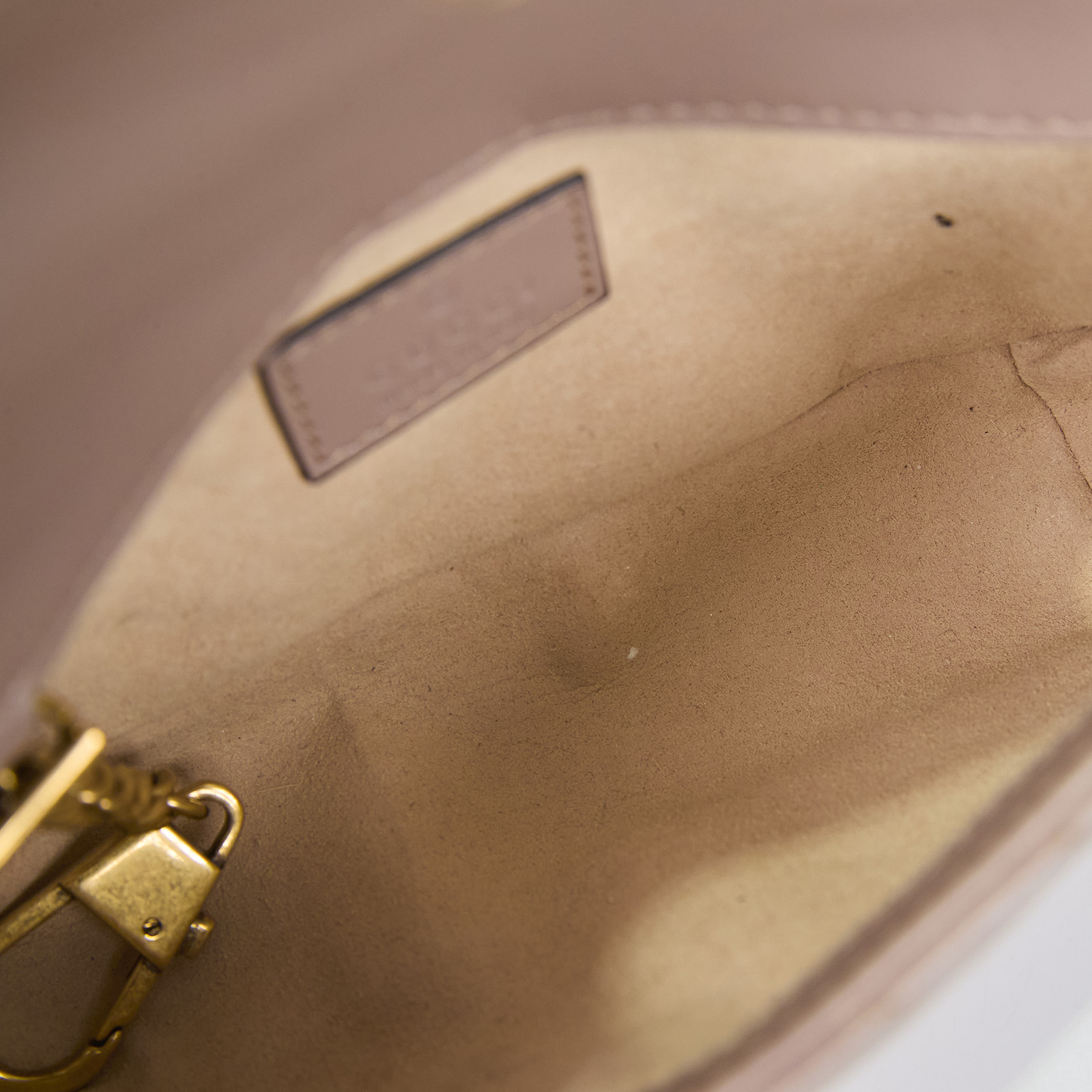 古馳 GUCCI GG Mormont 絎縫 超迷你袋 476433 DTDCT 棕色MARMONT MINI鍊包 防塵袋/原廠盒子