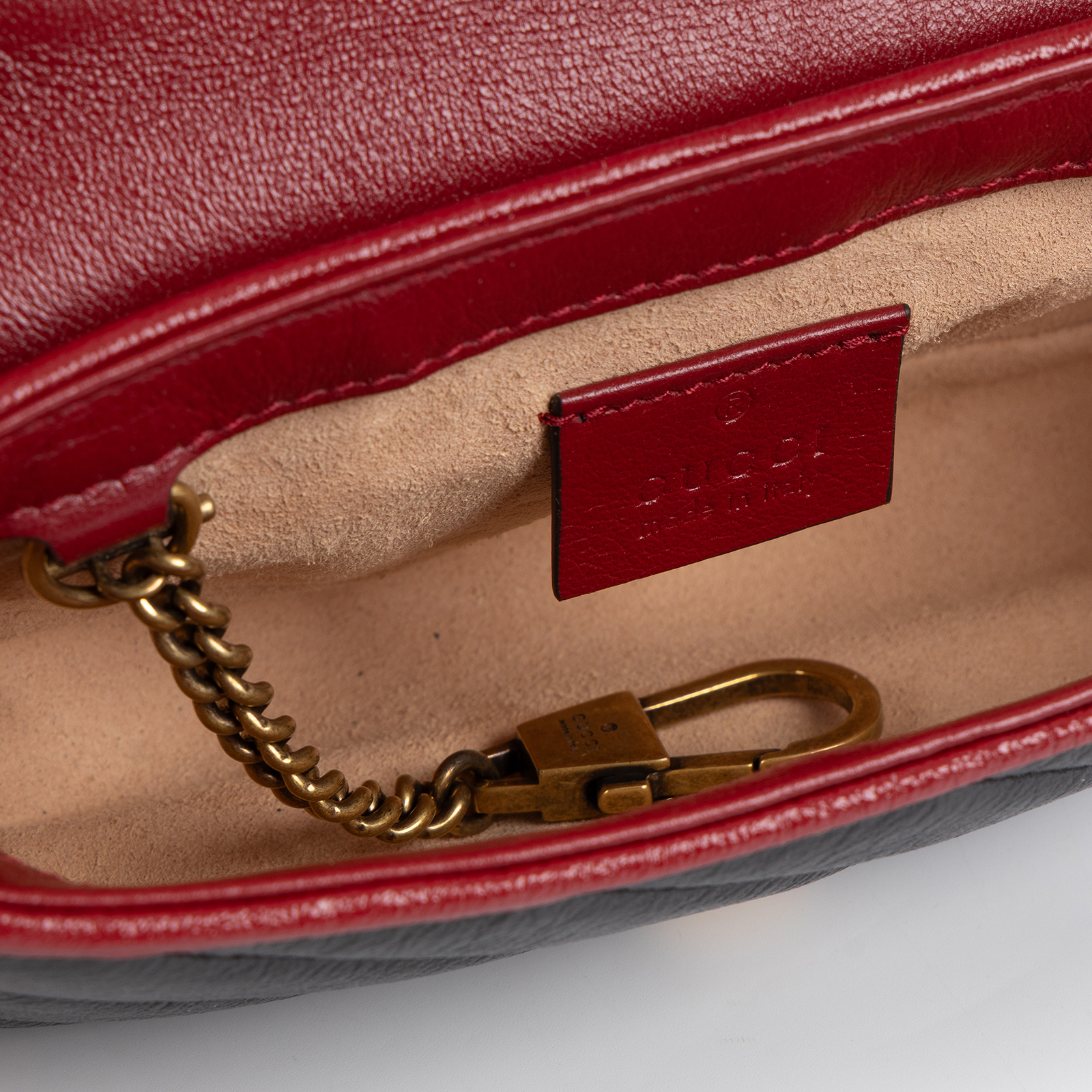 古馳 GUCCI GG Marmont 絎縫 斜背包 肩背包 手拿包 574969 0OLFX 黑MARMONT MINI 原廠盒子/防塵袋