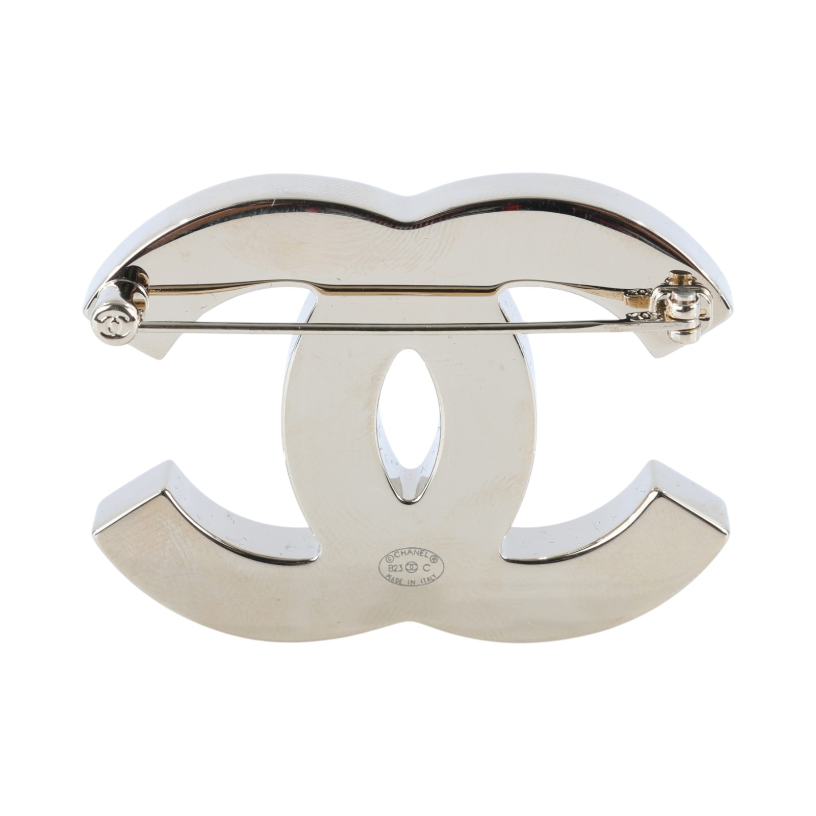 香奈兒 CHANEL CC LOGO 琺瑯 胸針 B23 C 黑白雙C胸針 原廠盒子/內襯