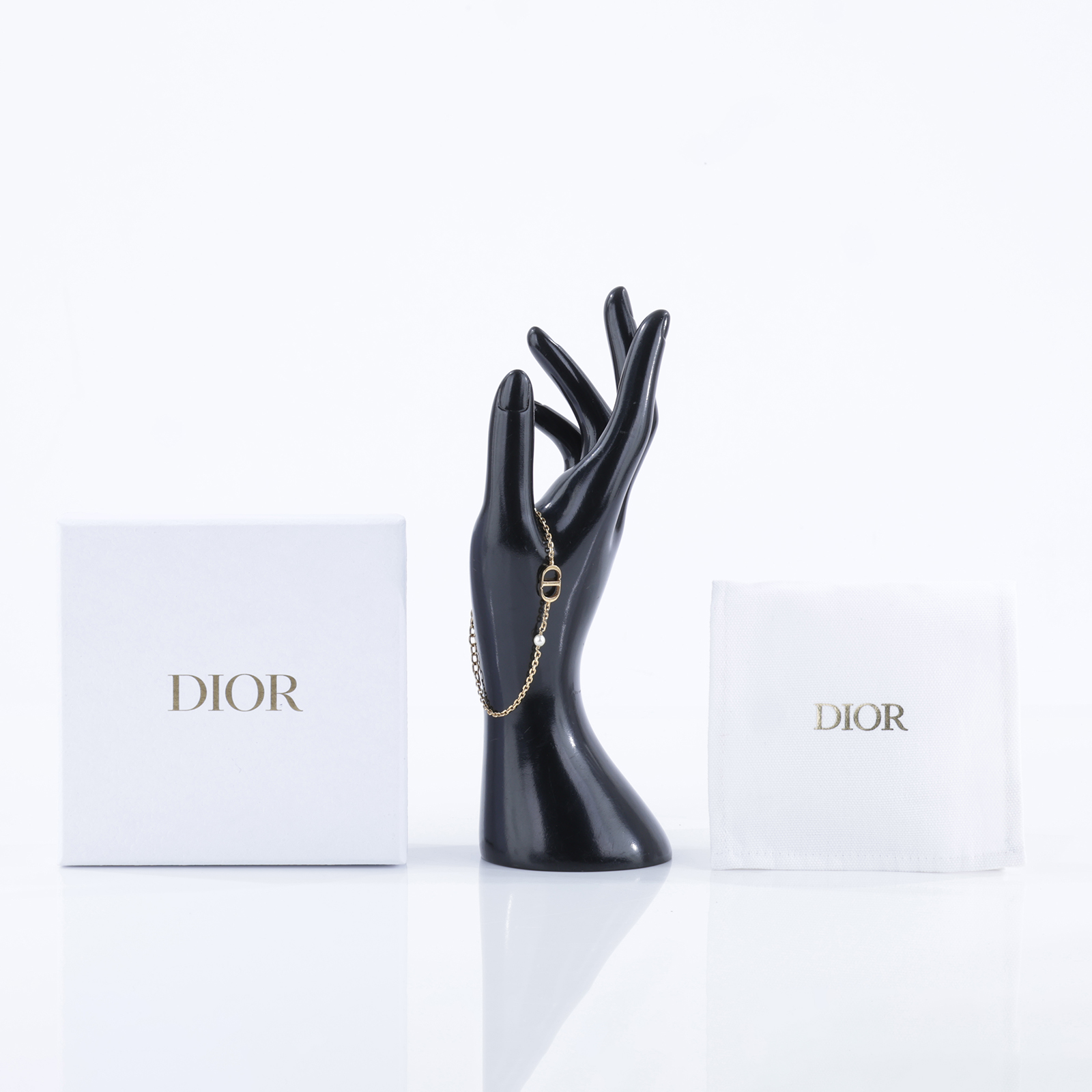 迪奧 CHRISTIAN DIOR Petit CD 手鍊 B1310PTCRS CD珍珠手鍊 原廠盒子/防塵袋