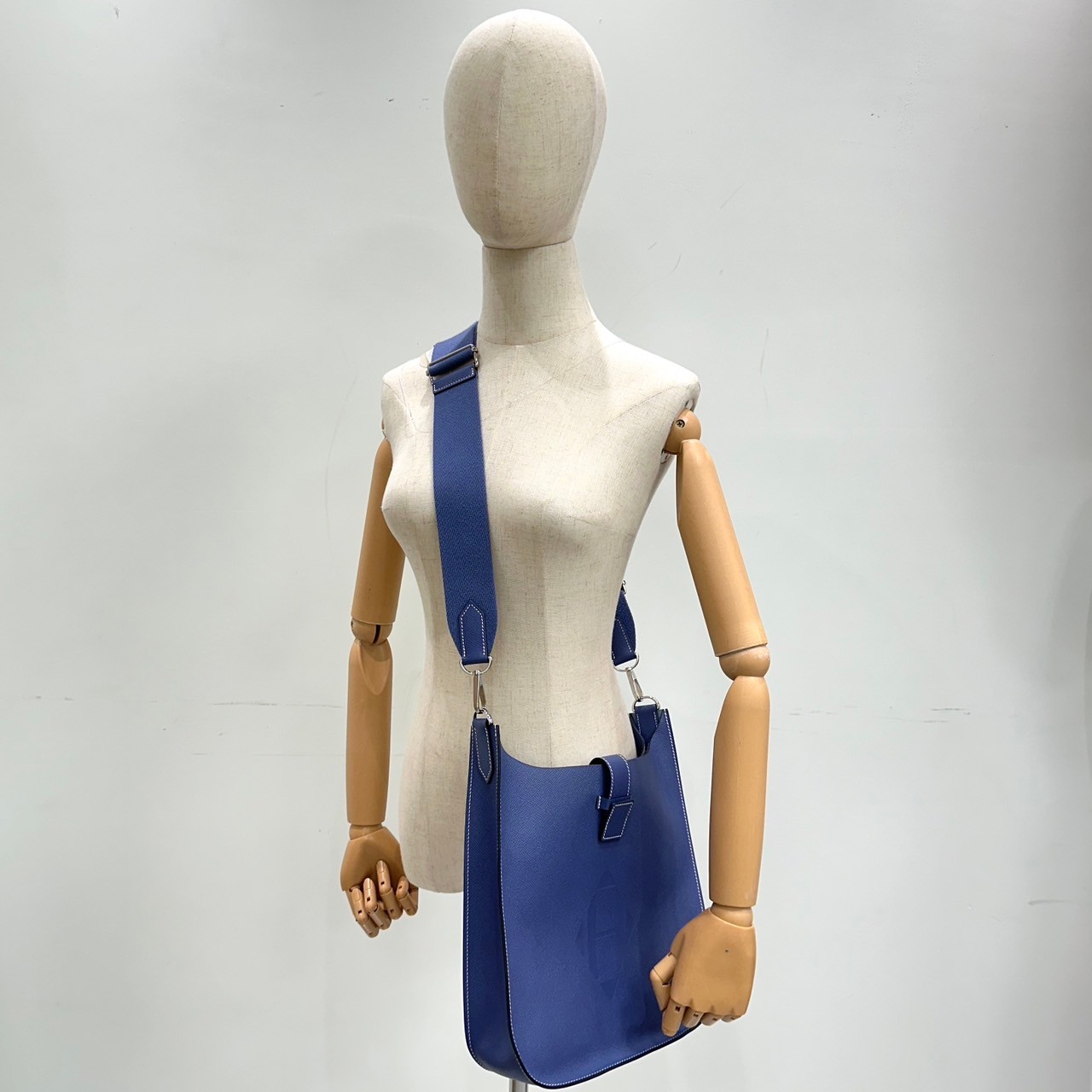 愛馬仕 Hermes Evelyne Bag 伊芙琳包 III 29 EV29 C刻 深藍EVELYNE SELLIER 29 防塵袋