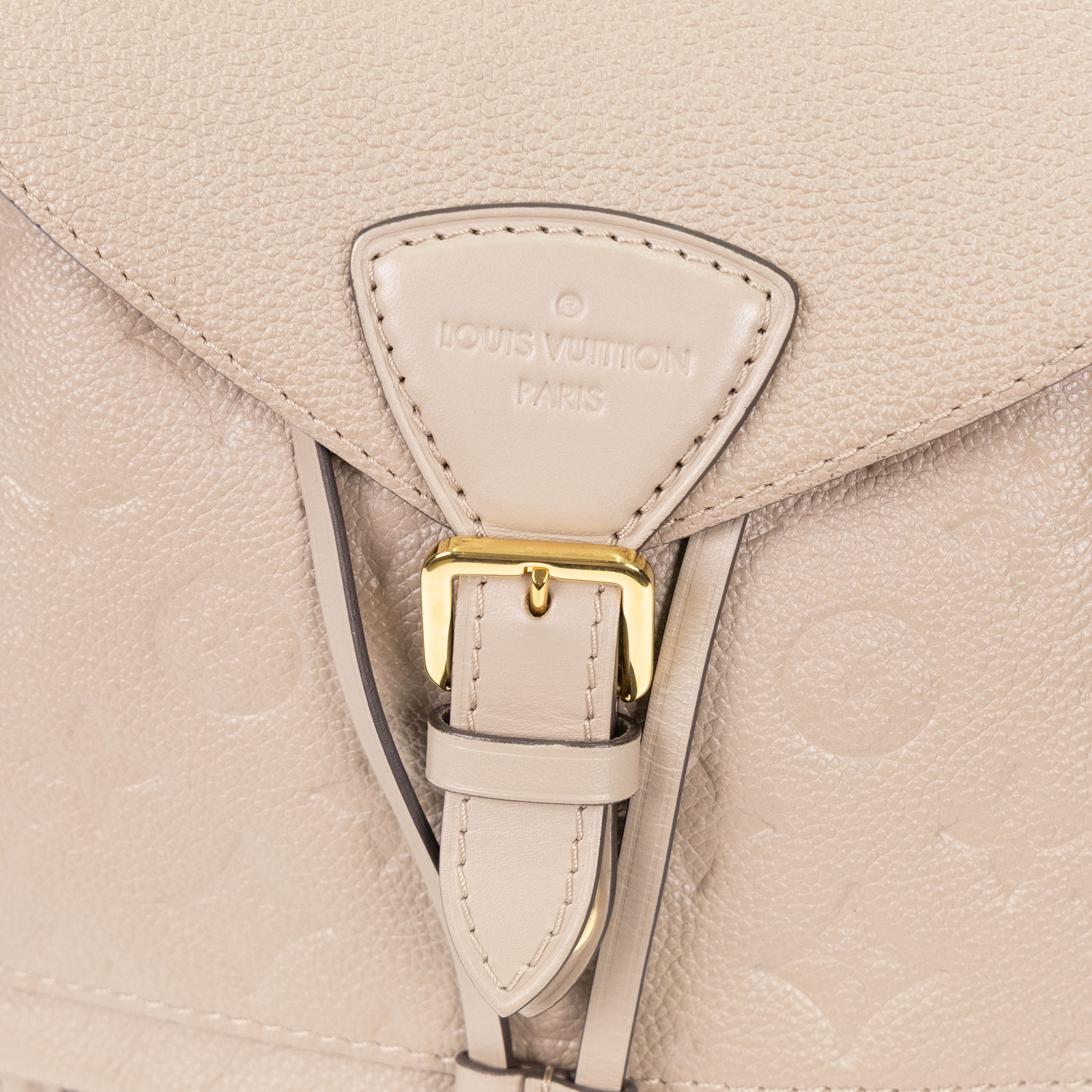 路易威登 LOUIS VUITTON Montsouris 後背包 M45410 晶片款 米灰壓紋後背包 防塵袋