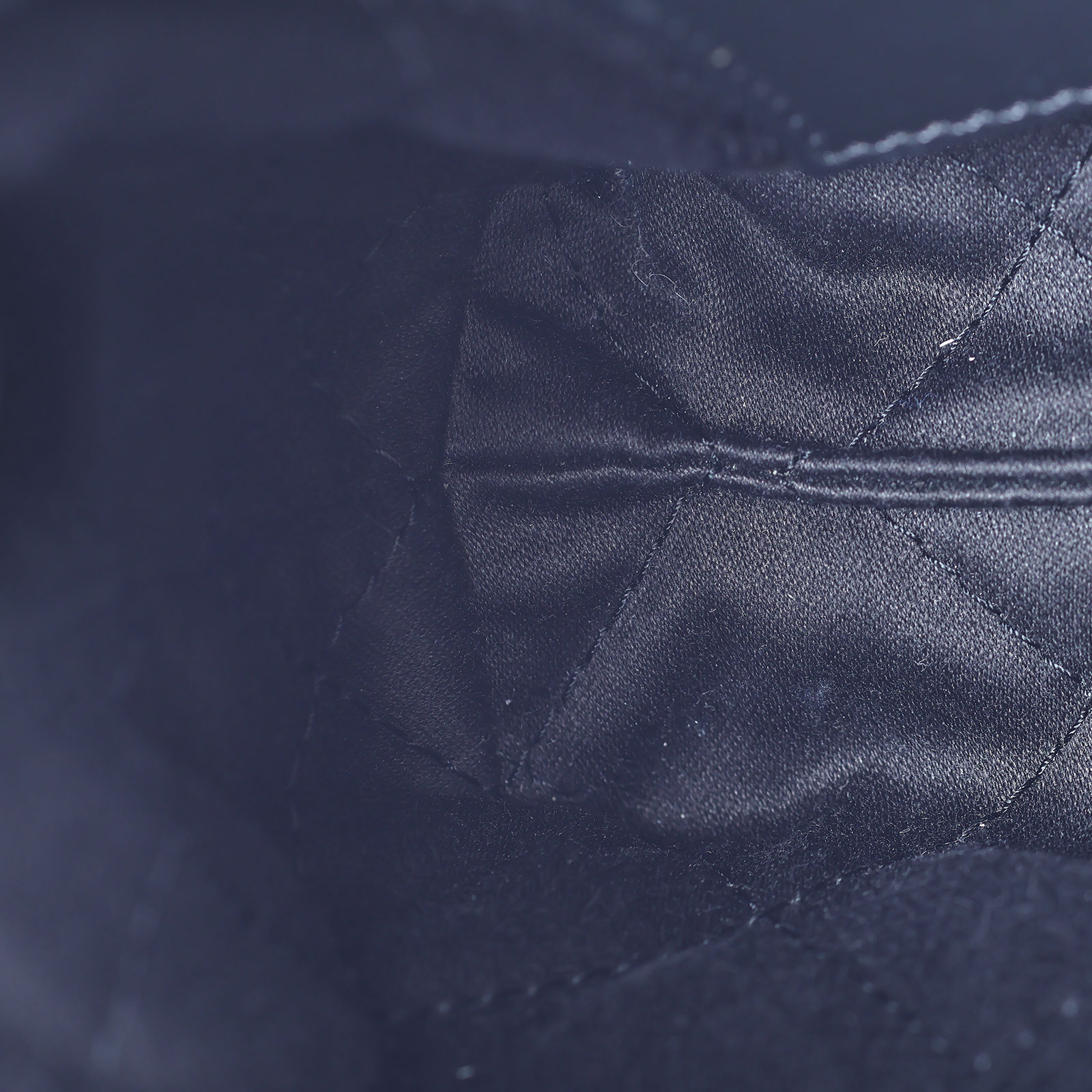 香奈兒 CHANEL 22 迷你 束口包 AS3980 晶片款 黑22 MINI 原廠盒子/防塵袋/購買證明