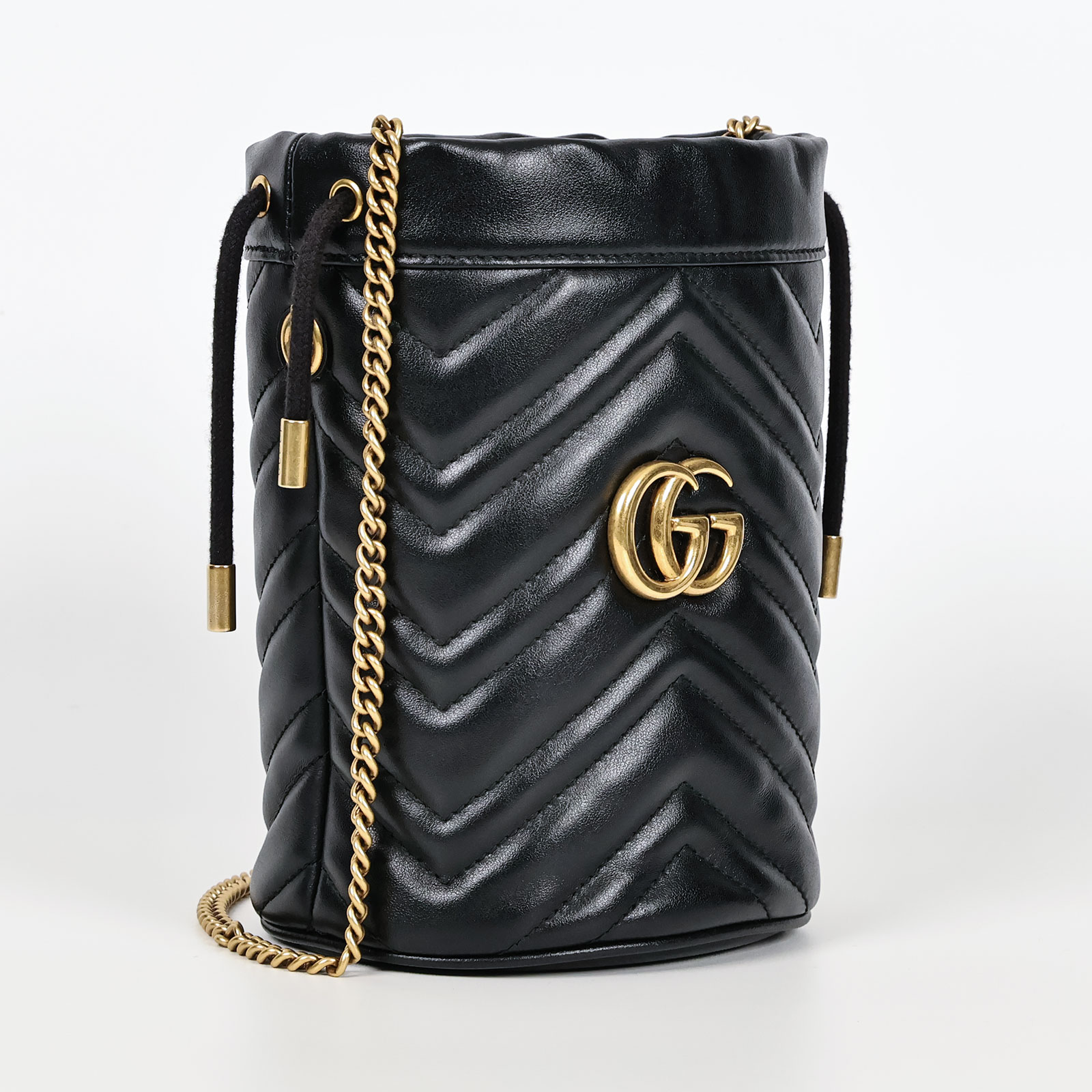 古馳 GUCCI Marmont 小牛皮 迷你 斜背 水筒包 575163 黑金GG Marmont迷你水桶袋 原廠盒子/防塵袋