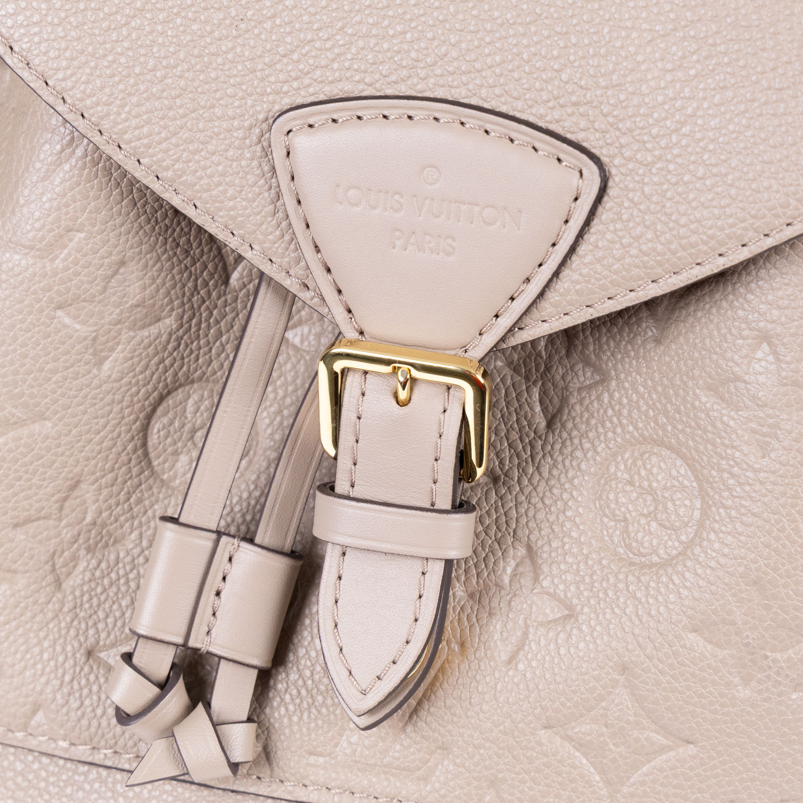 路易威登 LOUIS VUITTON Montsouris 後背包 M45410 晶片款 米灰壓紋後背包 吊牌