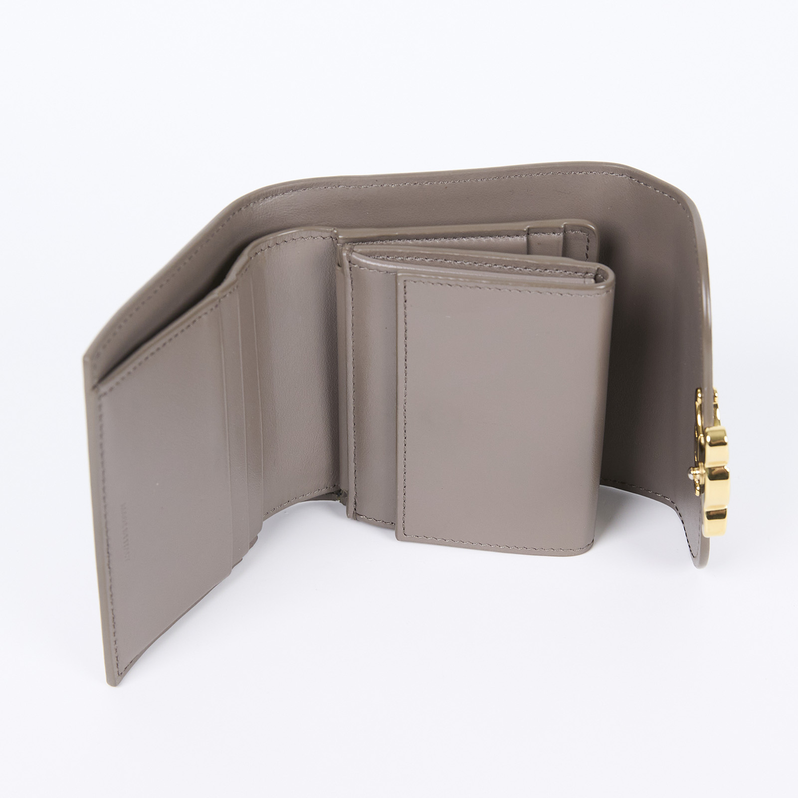 思琳 CELINE 亮面牛皮革 TRIOMPHE COMPACT 銀包連零錢格 10I653DPV 灰金TRIOMPHE短夾 原廠盒子/防塵袋/內裏髒污