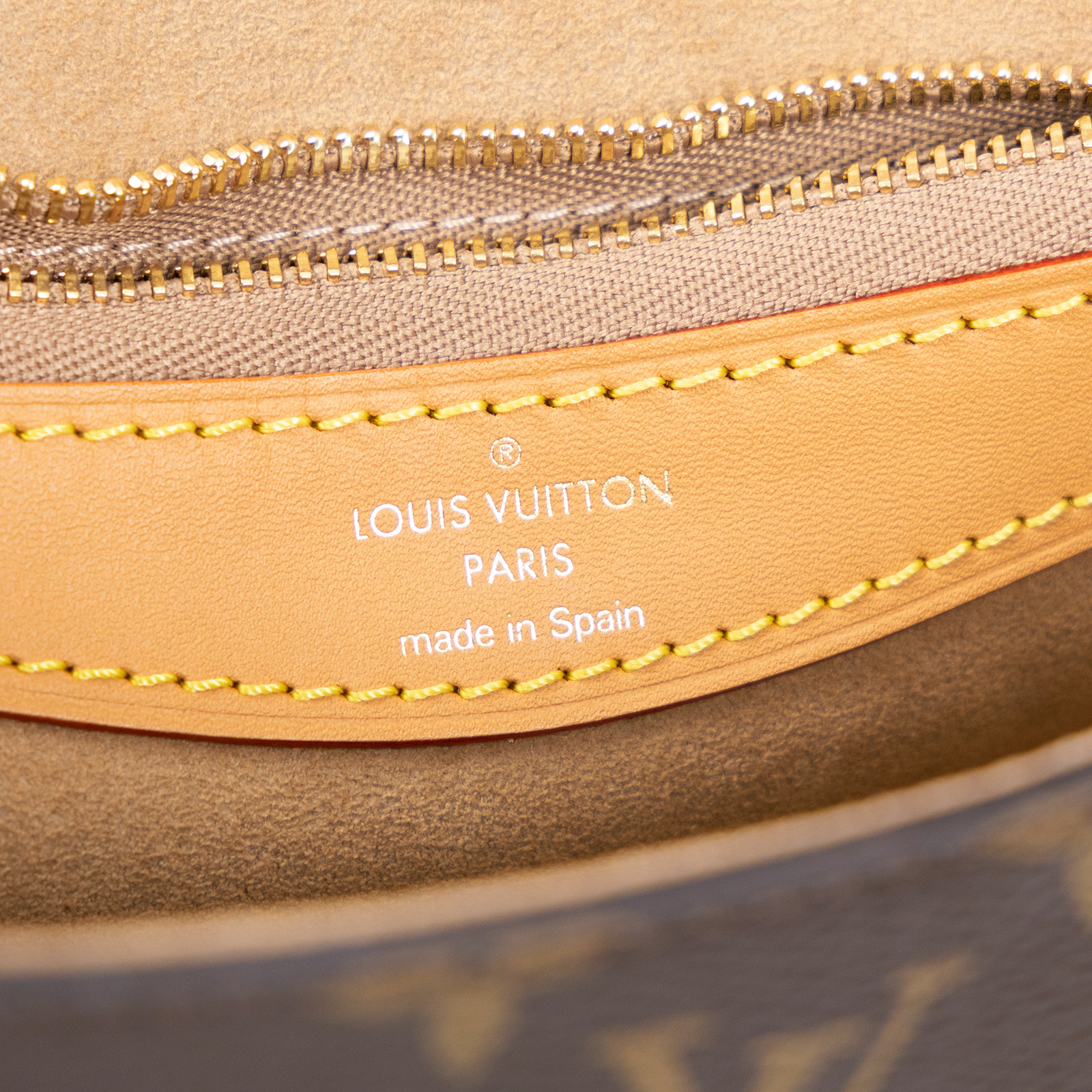 路易威登 LOUIS VUITTON Diane Monogram 帆布 羊絨 肩背包 米白色 M46317 晶片款  原廠盒子/防塵袋/背帶2