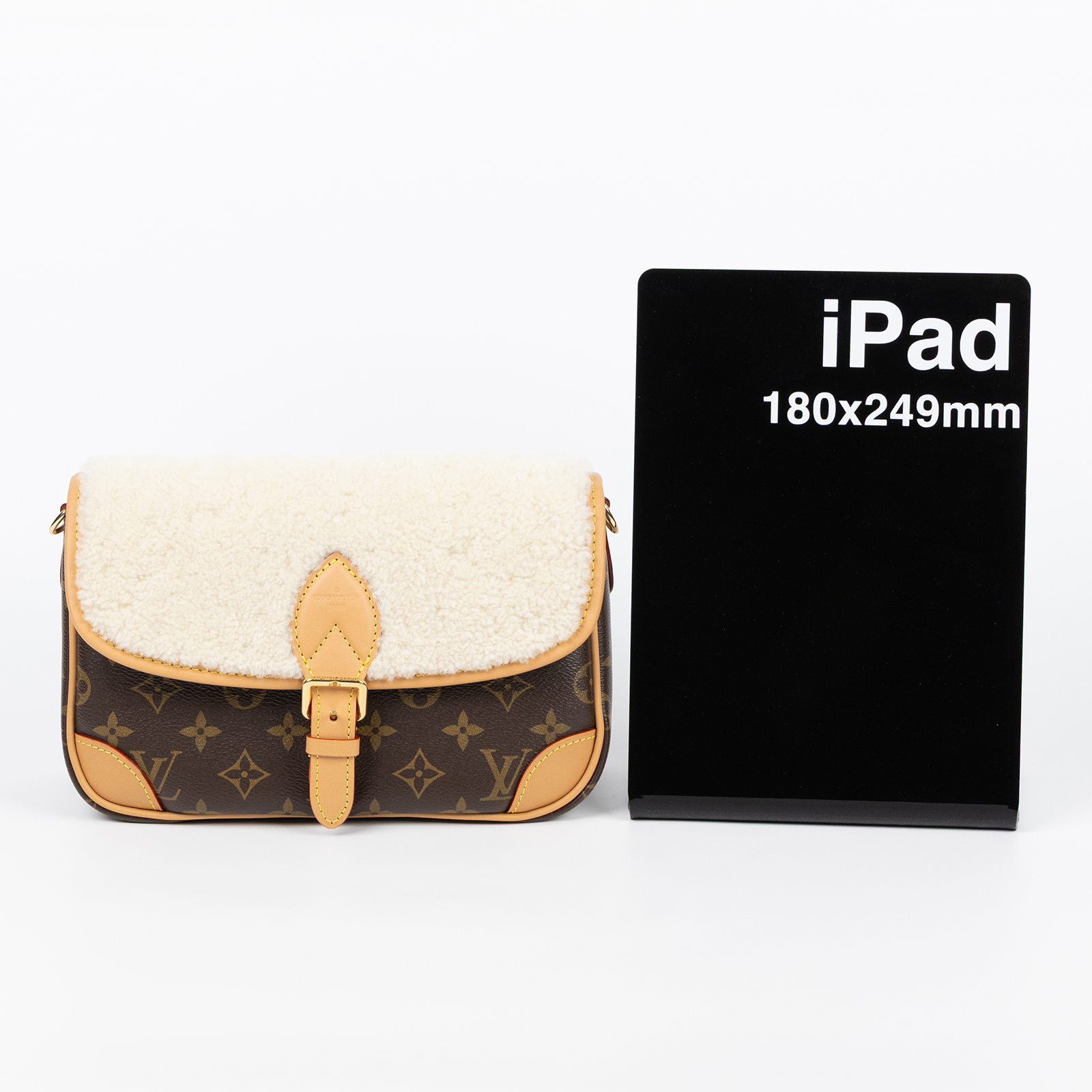 路易威登 LOUIS VUITTON Diane Monogram 帆布 羊絨 肩背包 米白色 M46317 晶片款  原廠盒子/防塵袋/背帶2