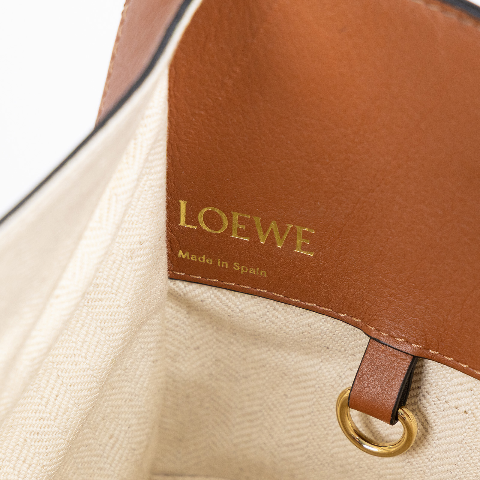 羅意威 LOEWE Compact Hammock bag 小牛皮 肩背 吊床包 A538H13X35  防塵袋