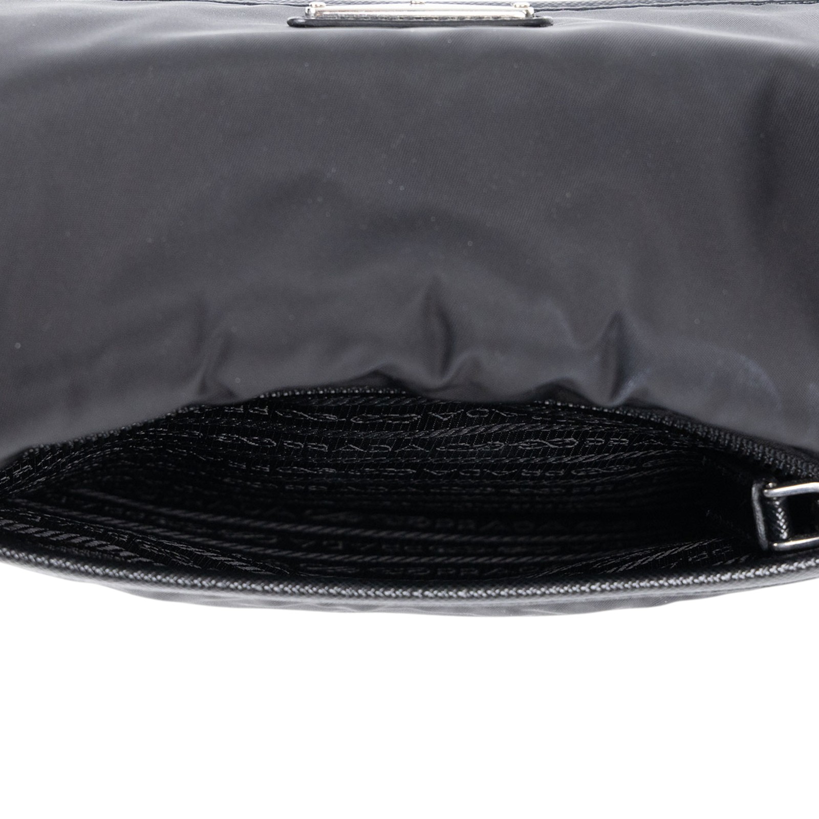 普拉達 PRADA Re-Nylon Saffiano 皮革肩背袋 2VD034_2DMH 黑Re-Nylon 及 Saffiano 皮革肩背袋 防塵袋/內袋