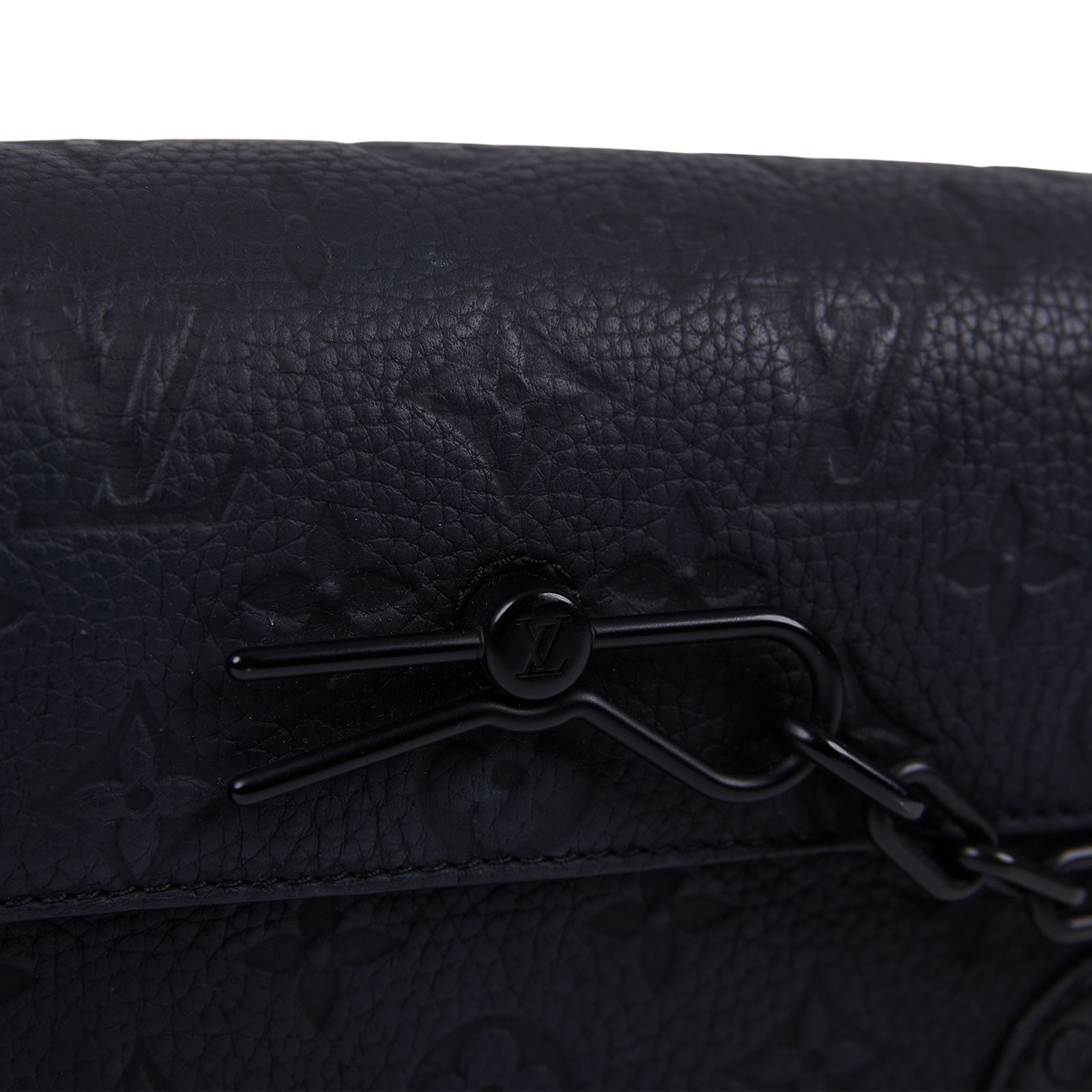 路易威登 LOUIS VUITTON Steamer 隨身 錢包 黑色 M81746 晶片款 黑原花壓紋Steamer肩背包 原廠盒子/防塵袋