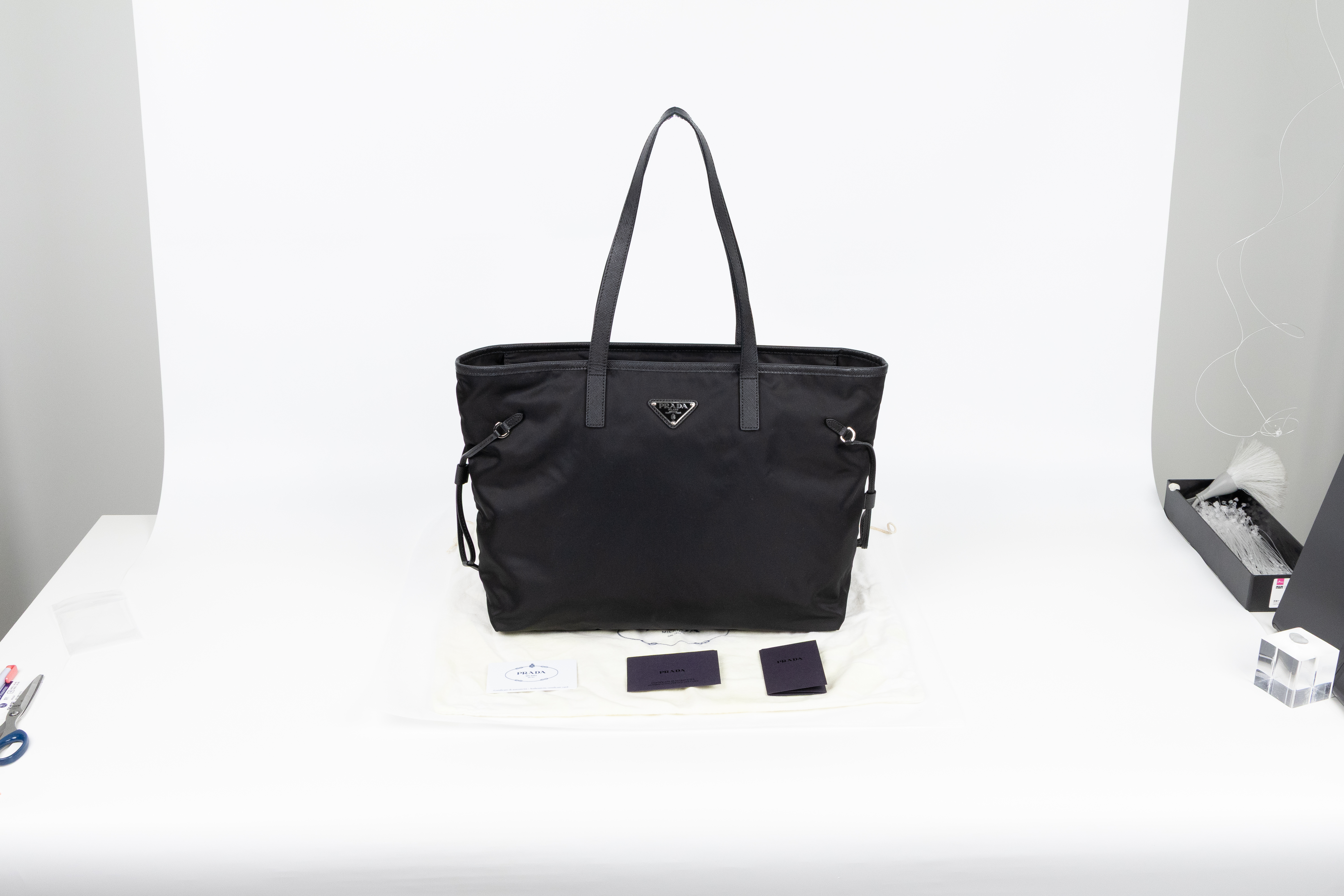 普拉達 PRADA Vela Borsa 尼龍 托特包 1BG401_V44 黑尼龍托特包 防塵袋/保證卡