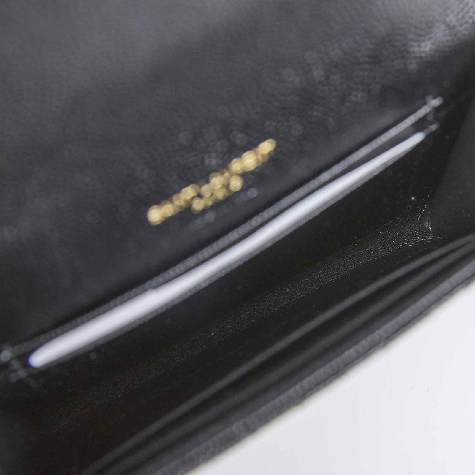 聖羅蘭 YSL SAINT LAURENT Envelope 錢包 短夾 651026BOW91 黑魚子醬皮暗釦零錢包 原廠盒子/防塵袋