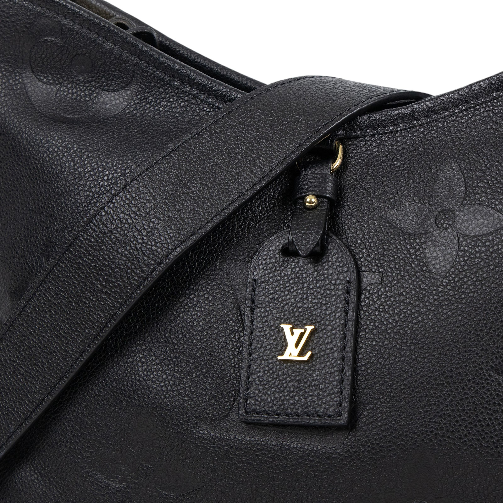 路易威登 LOUIS VUITTON CarryAll PM  黑色 牛皮 肩背包 M46288 晶片款 黑牛皮壓紋CARRYAll PM 防塵袋