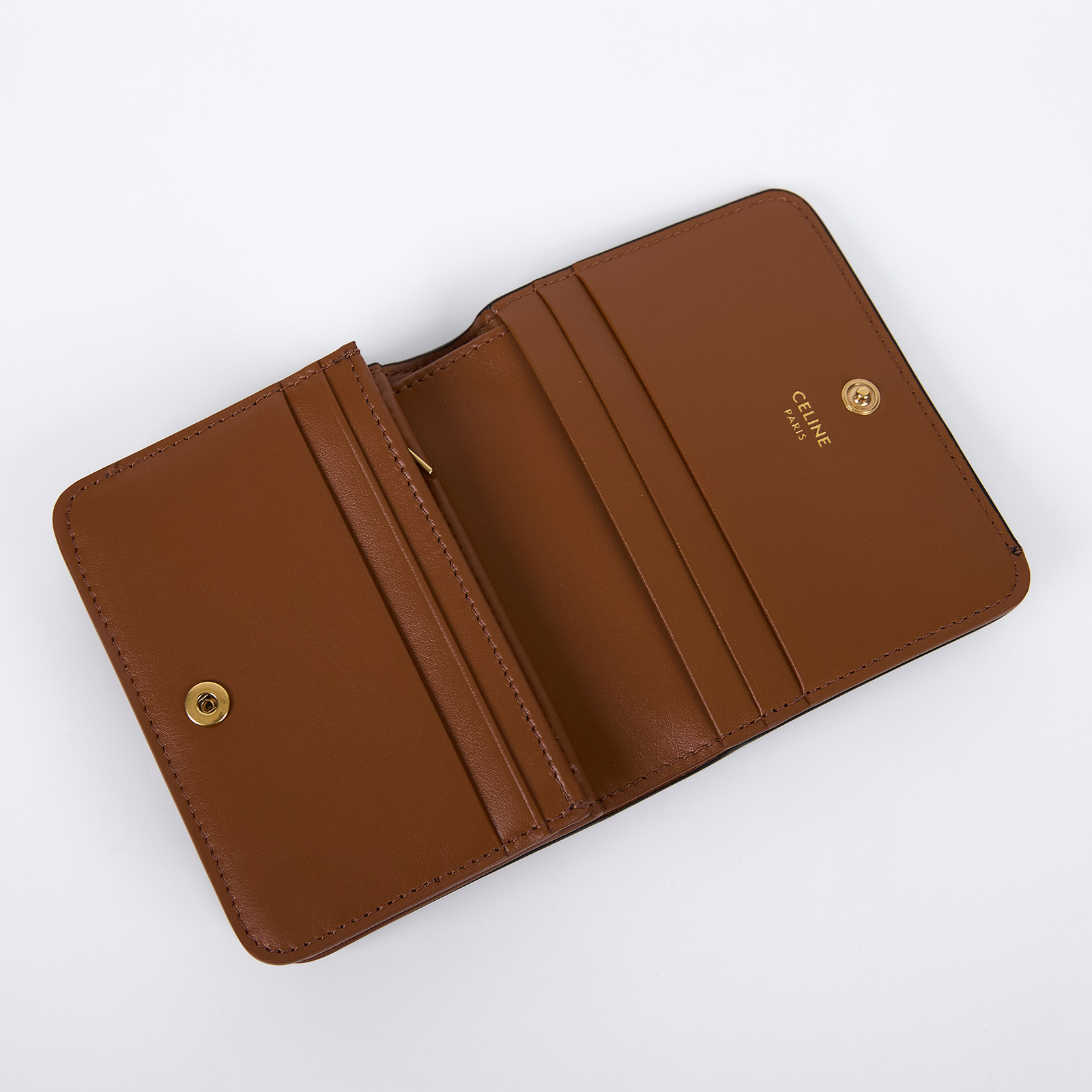 思琳 CELINE 標誌印花 Compact 錢包 短夾 10K622CQH TRIOMPHE標誌印花COMPACT暗釦短夾 原廠盒子/防塵袋