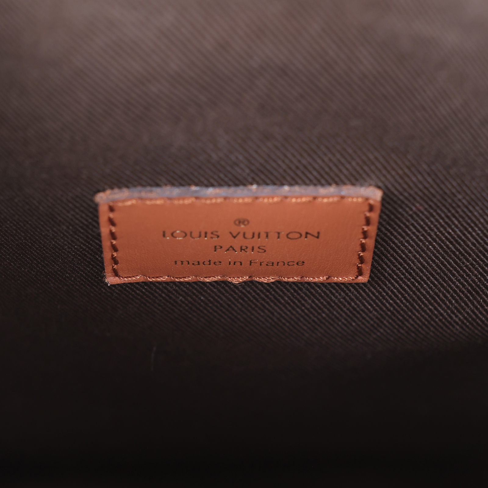 路易威登 LOUIS VUITTON Loop Hobo 經典帆布 半月包 單肩包 M46311 晶片款 原花LOOP HOBO 防塵袋/內袋