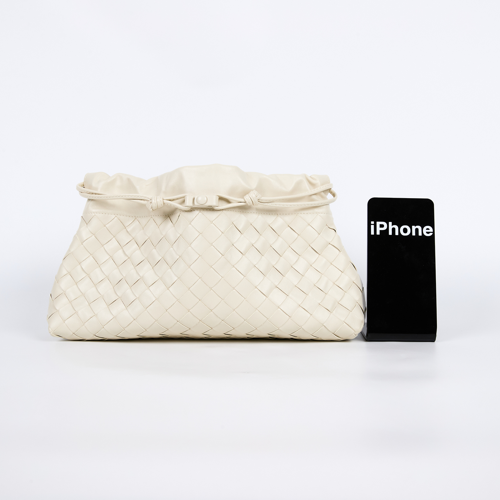 寶緹嘉 BOTTEGA VENETA Dustbag Notte 肩背包 839394V3IV0 米白Dustbag Notte 背帶