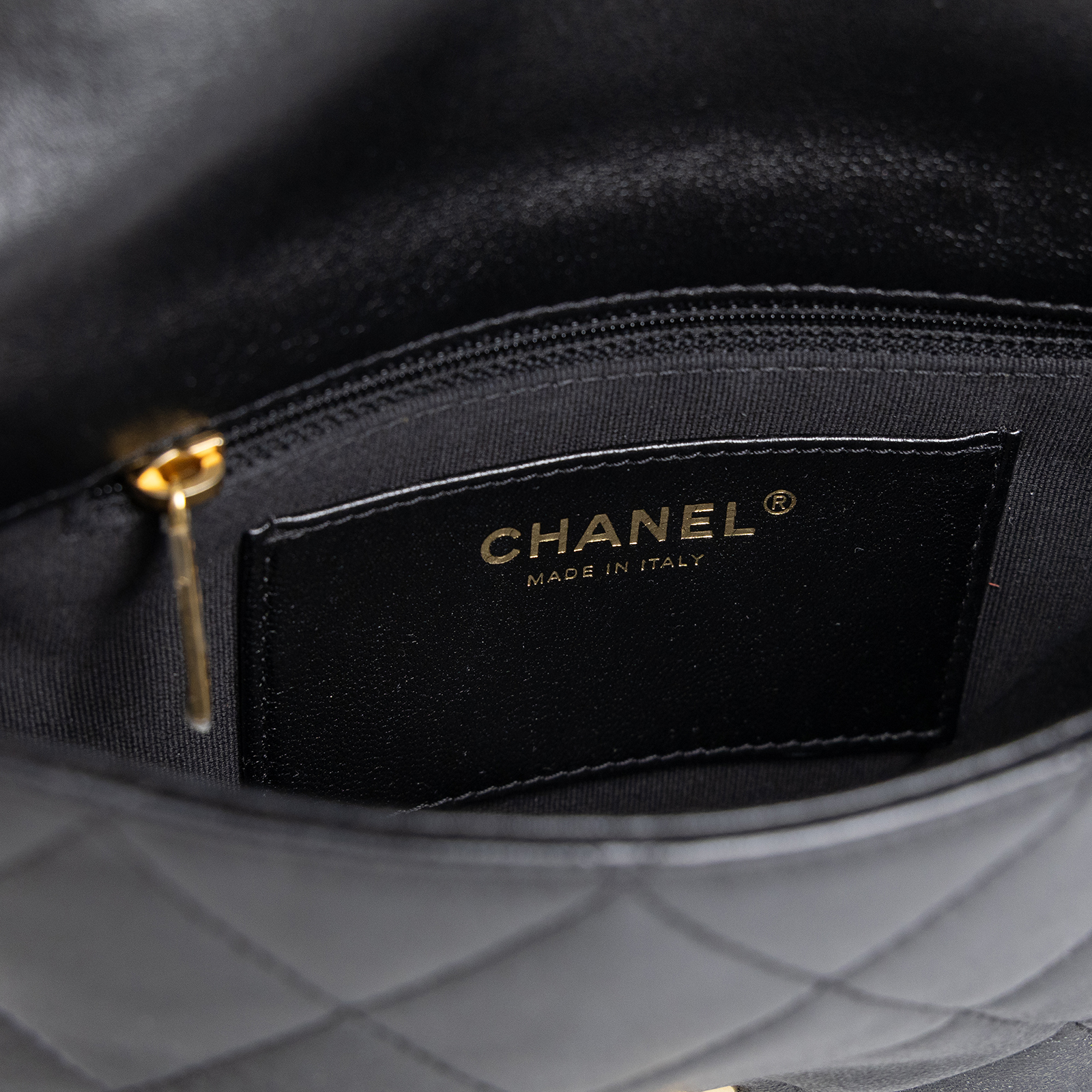 香奈兒 CHANEL 經典菱格 粗鍊 口蓋包 AS3215 晶片款 黑金仿舊粗鍊翻蓋包 原廠盒子/防塵袋