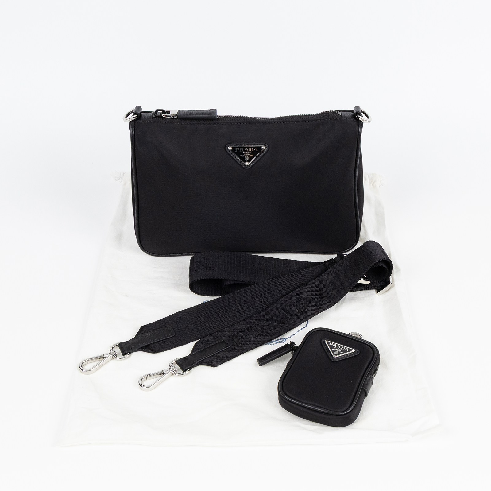 普拉達 PRADA Re-Nylon Saffiano 皮革肩背袋 2VH113_2DMH 黑尼龍二合一斜背包 背帶/子包/防塵袋