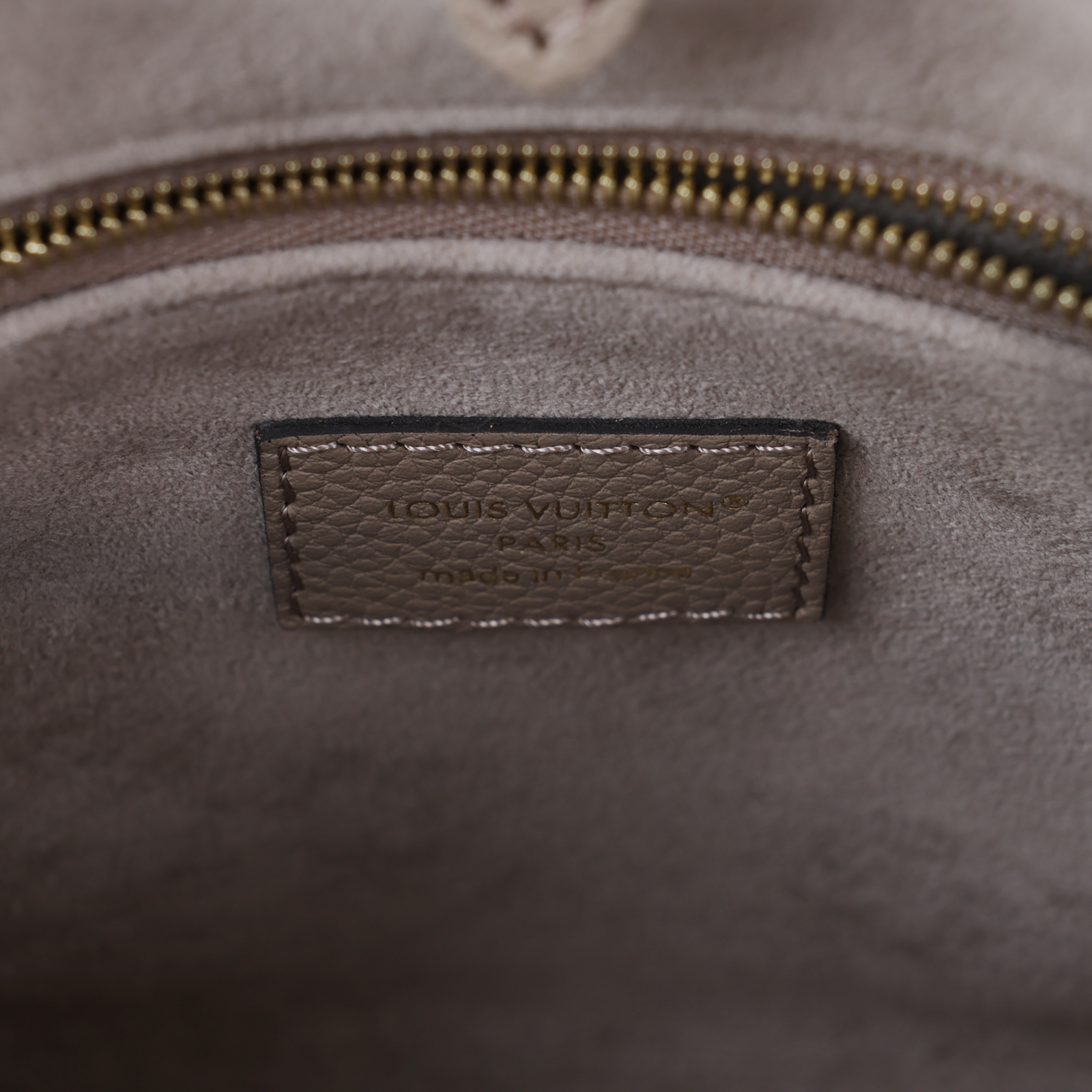 路易威登 LOUIS VUITTON OnTheGo PM 手提 肩背包 雙色 斑鳩米色 奶油色  M45779 晶片款  原廠盒子/防塵袋/背帶/購買證明