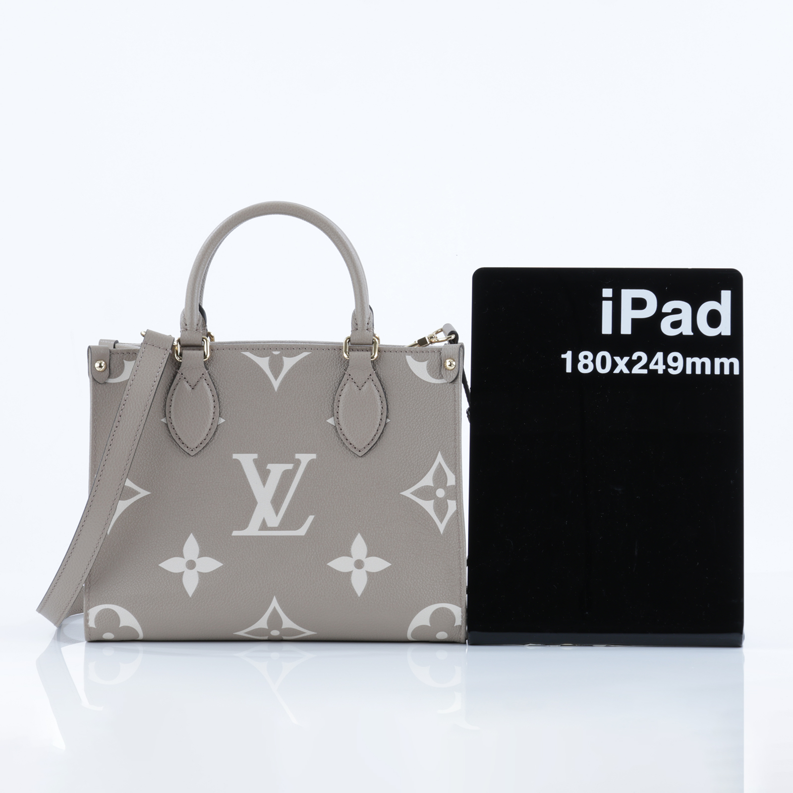 路易威登 LOUIS VUITTON OnTheGo PM 手提 肩背包 雙色 斑鳩米色 奶油色  M45779 晶片款  原廠盒子/防塵袋/背帶/購買證明