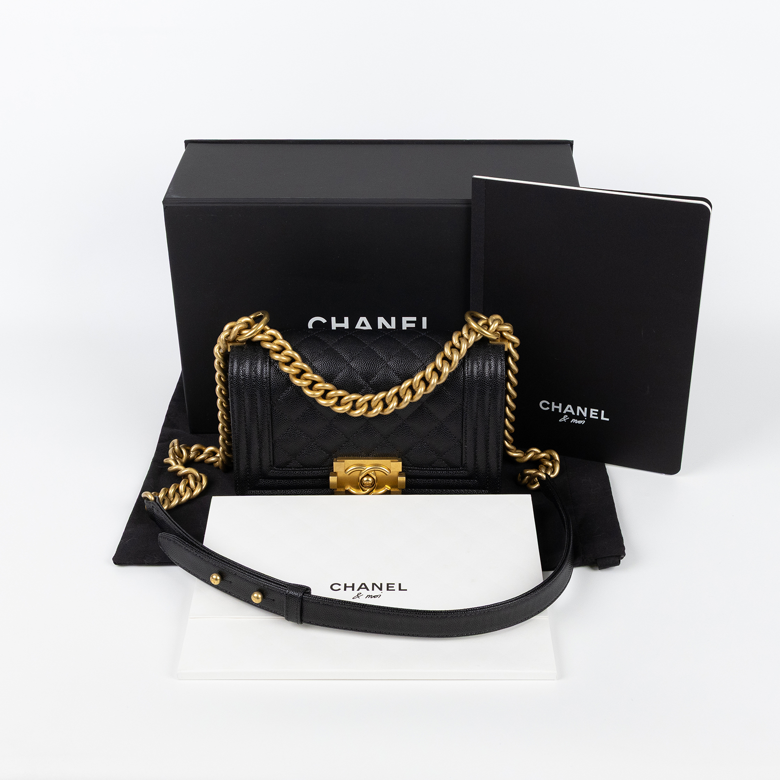 香奈兒 CHANEL Boy 25 口蓋包 A67086 晶片款 黑金色荔枝BOY20 原廠盒子/防塵袋