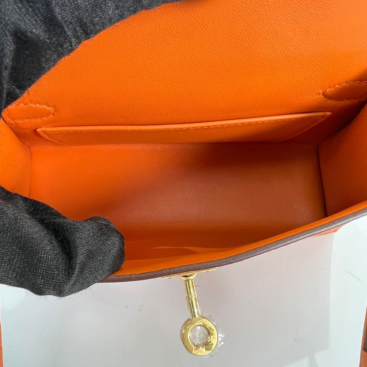 愛馬仕 Hermes Kelly Bag 凱莉包 mini KLM W FI 567 BM W刻 橘Mini Kelly II 原廠盒子/防塵袋2/背帶