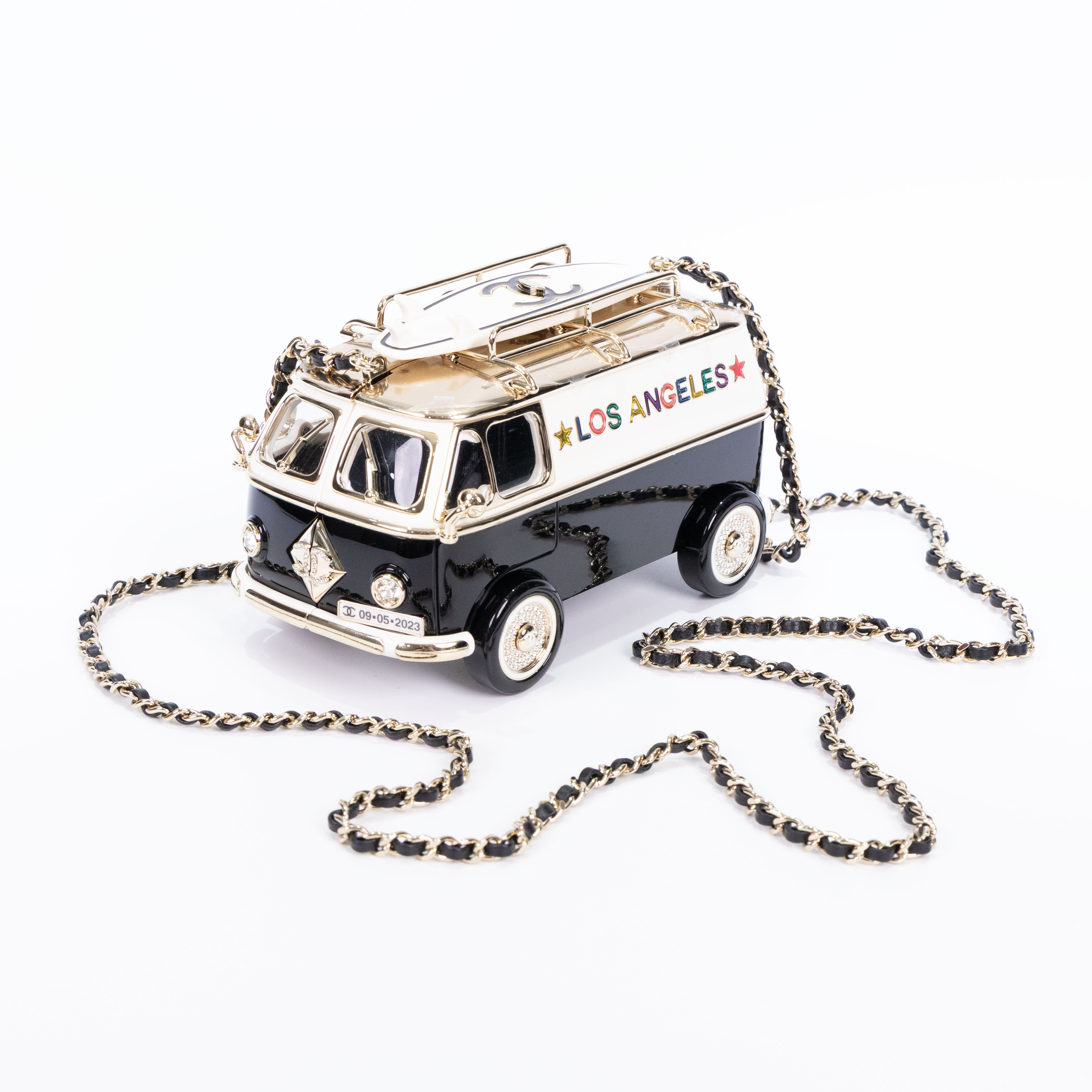 香奈兒 CHANEL 限量版 小巴士 單肩包 AS4590 休旅車硬殼包 23/24度假系列包 防塵袋