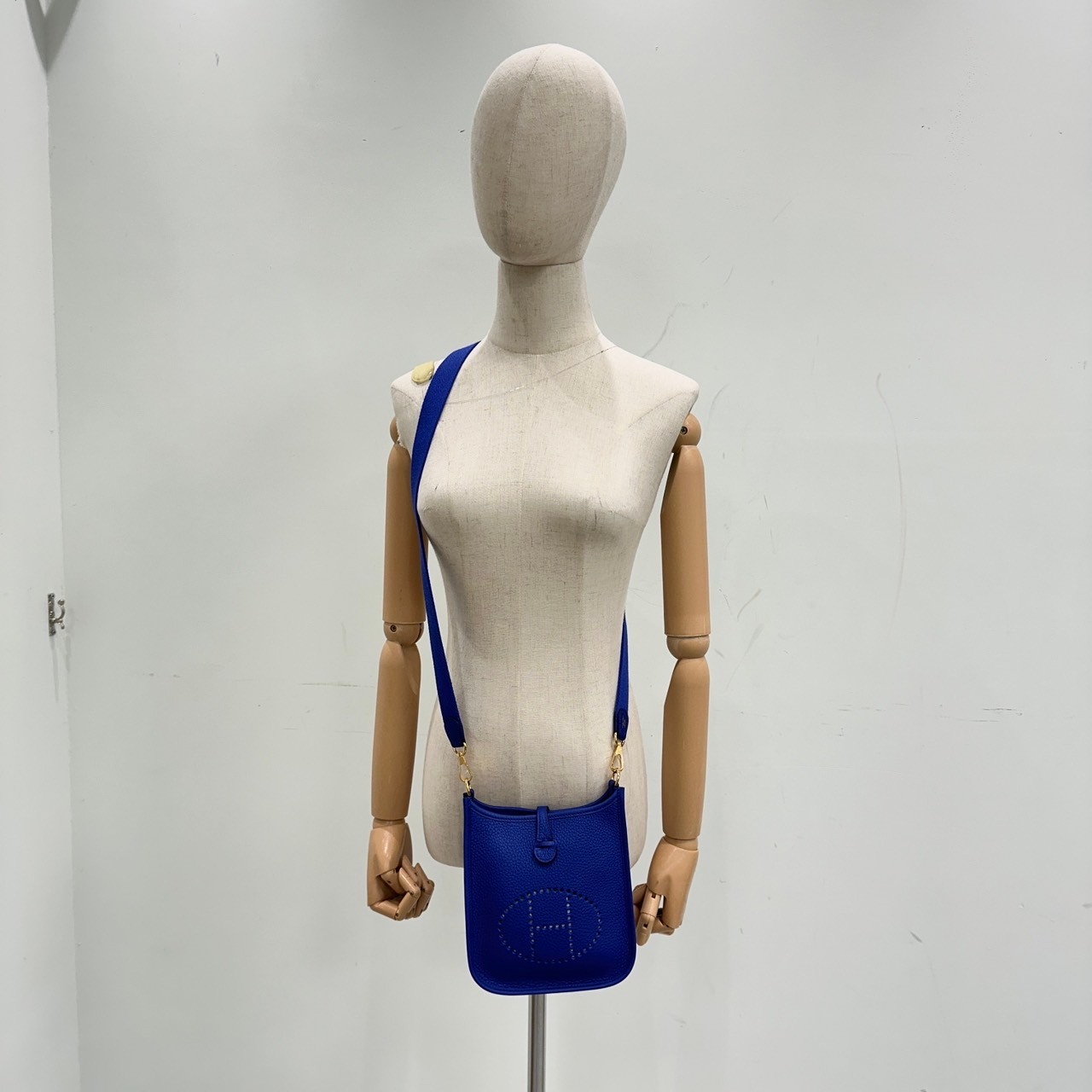 愛馬仕 Hermes Evelyne Bag Mini 伊芙琳包 Evelyne 16 EV16 H069426CCD0/B MM 001 AZ  原廠盒子/防塵袋2/背帶/購買證明