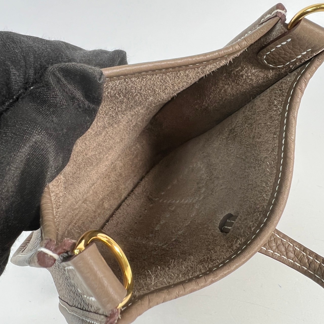 愛馬仕 Hermes Evelyne Bag 伊芙琳包 TPM EVTPM U MN 010 KD  原廠盒子/防塵袋2/背帶