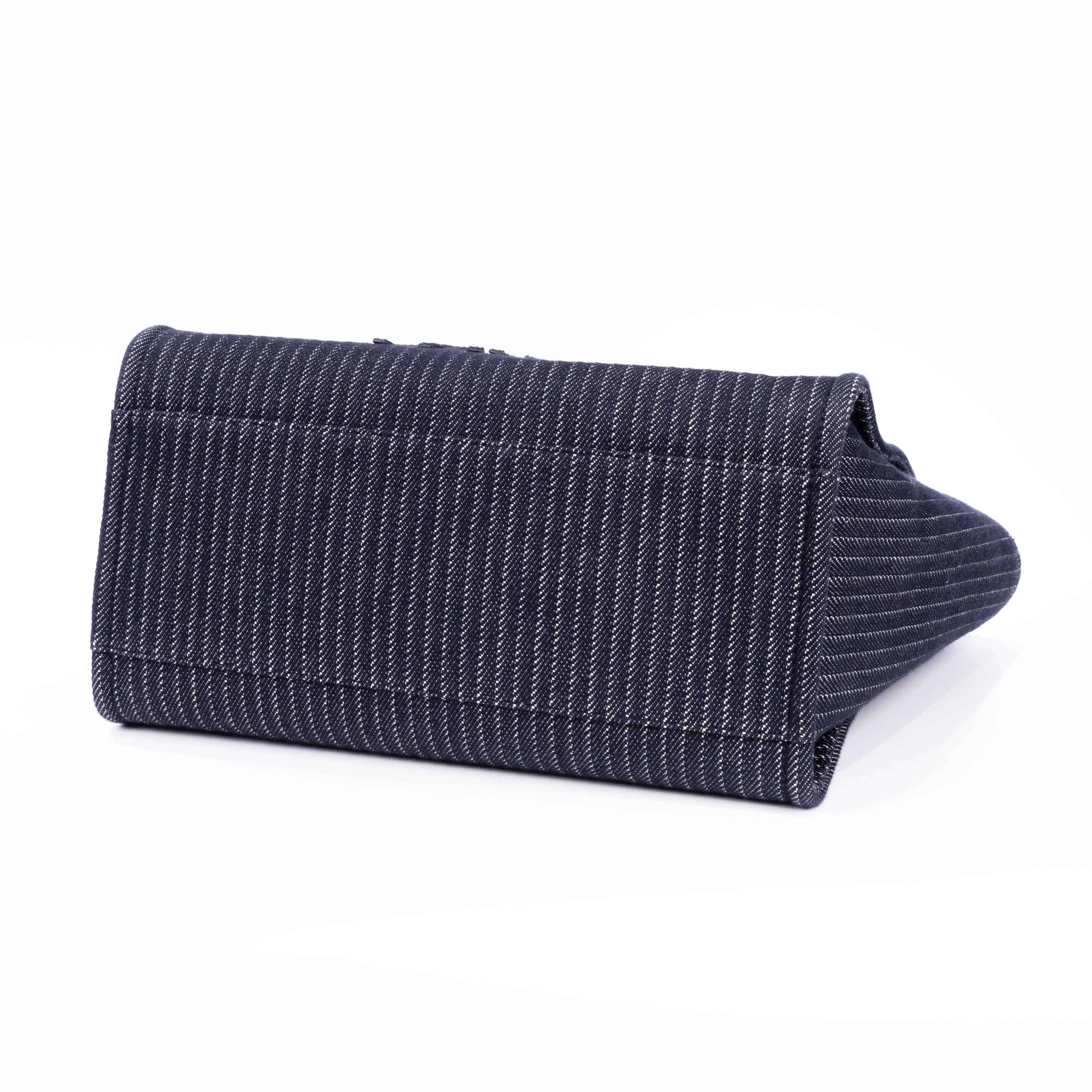 香奈兒 CHANEL DEAUVILLE 沙灘 托特包  晶片款 24A 深藍立體Deauville SHOPPING TOTE 防塵袋/內袋