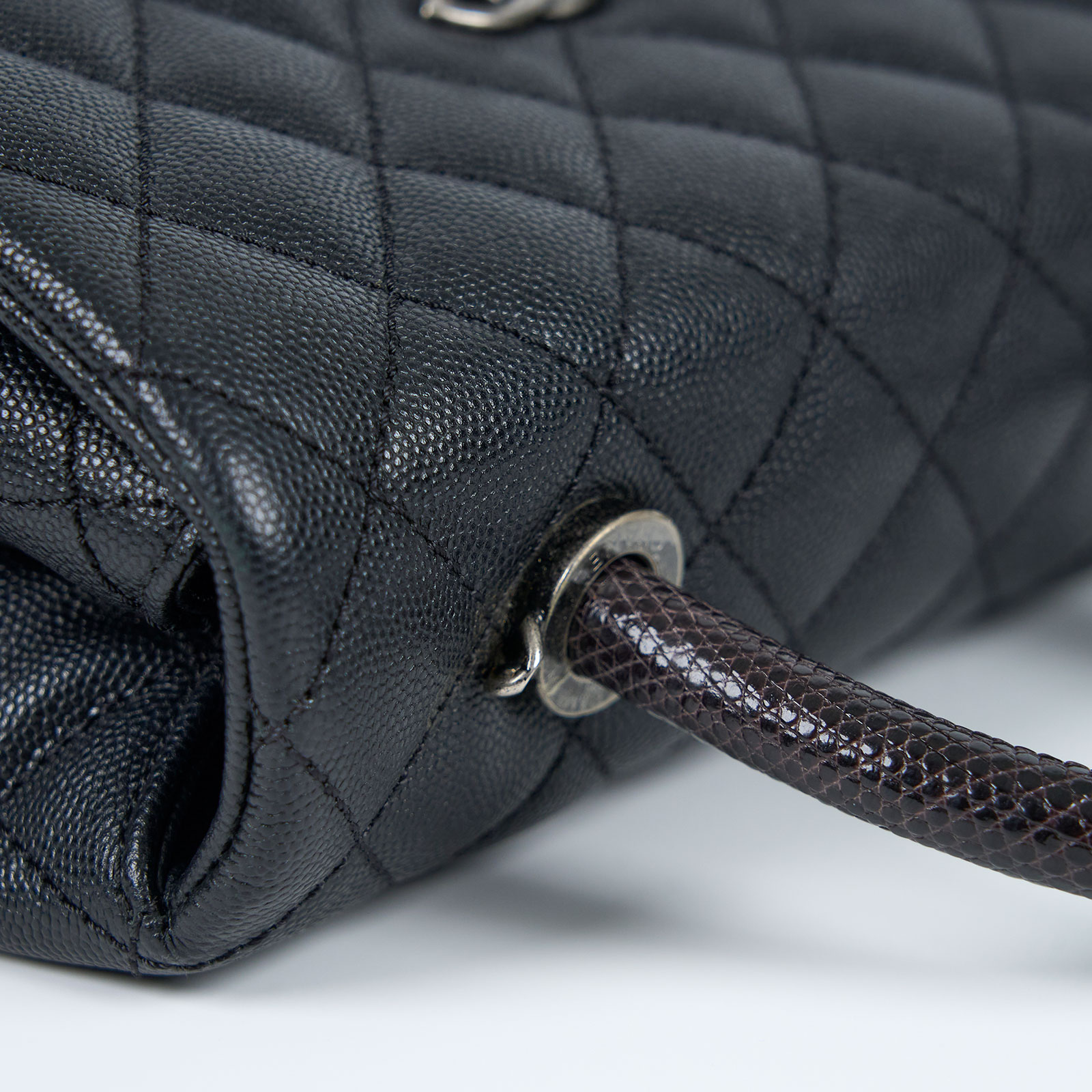 香奈兒 CHANEL Handle 24 手提 口蓋包 A92990 23開黑銀荔枝牛COCO HANDLE23 蜥蜴皮手把 原廠盒子/防塵袋/保證卡