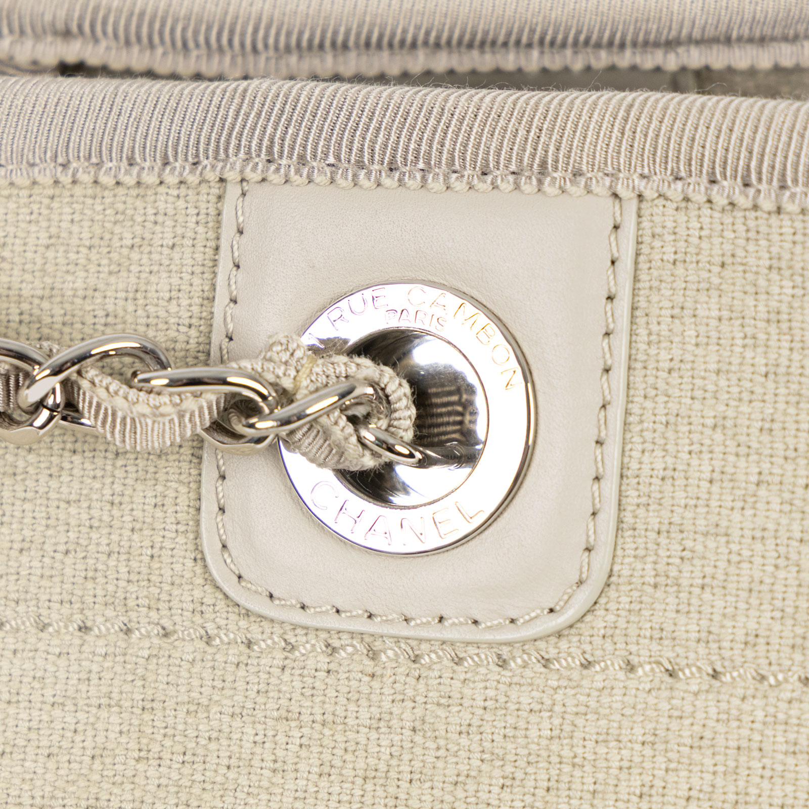 香奈兒 CHANEL DEAUVILLE MM 沙灘 托特包  晶片款 灰綠Deauville沙灘包MM 內袋