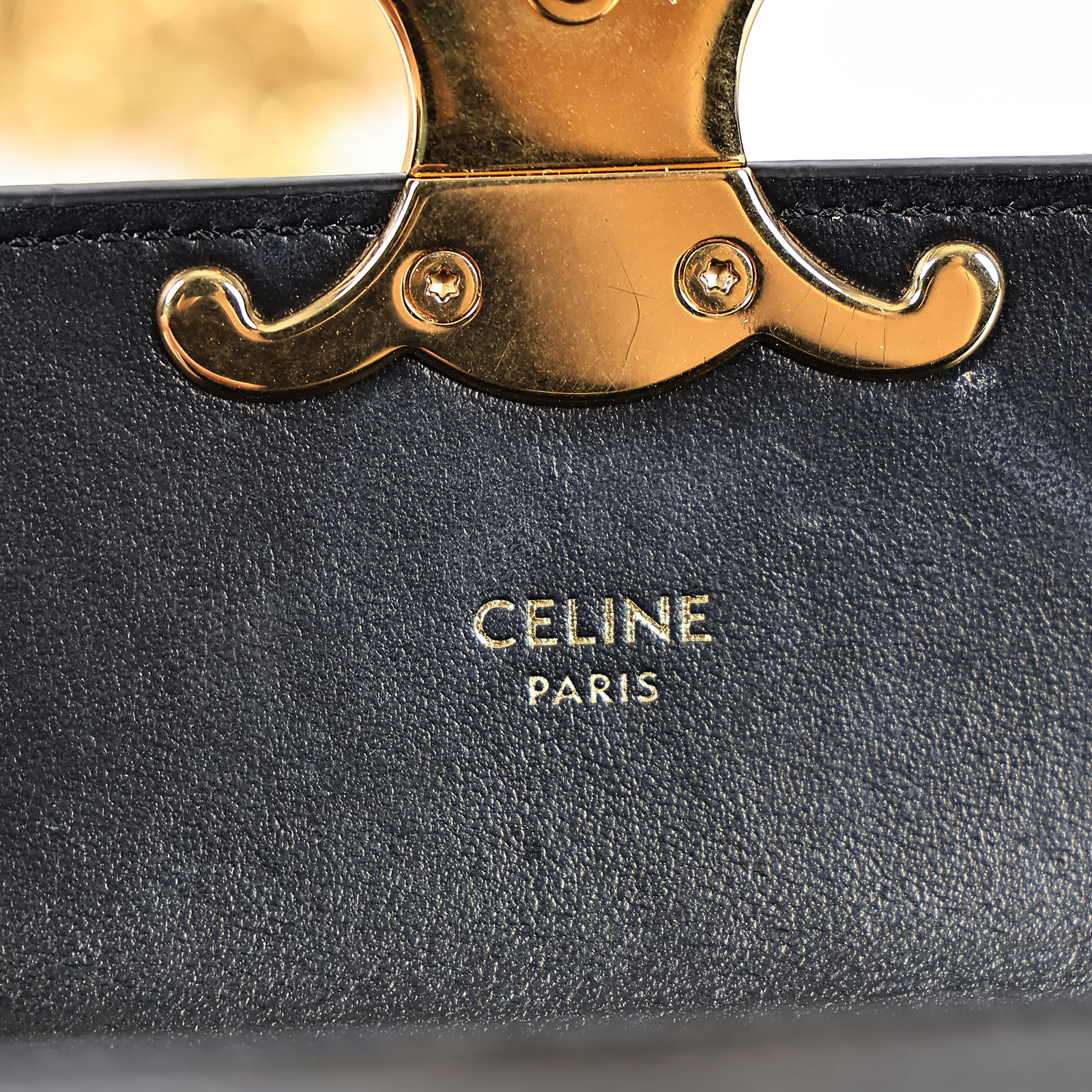 思琳 CELINE CLaude 迷你 飾鍊 手袋 10L843DPV 黑金MINI TRIOMPHE包 無附屬品