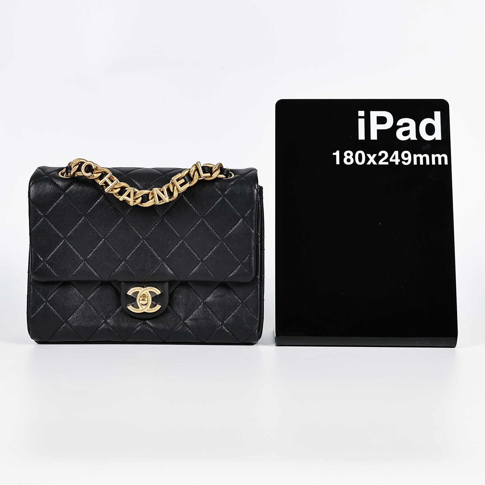 香奈兒 CHANEL 字母鍊條 口蓋包 AS3885 晶片款 黑金羊LOGO金鍊包 原廠盒子/購買證明