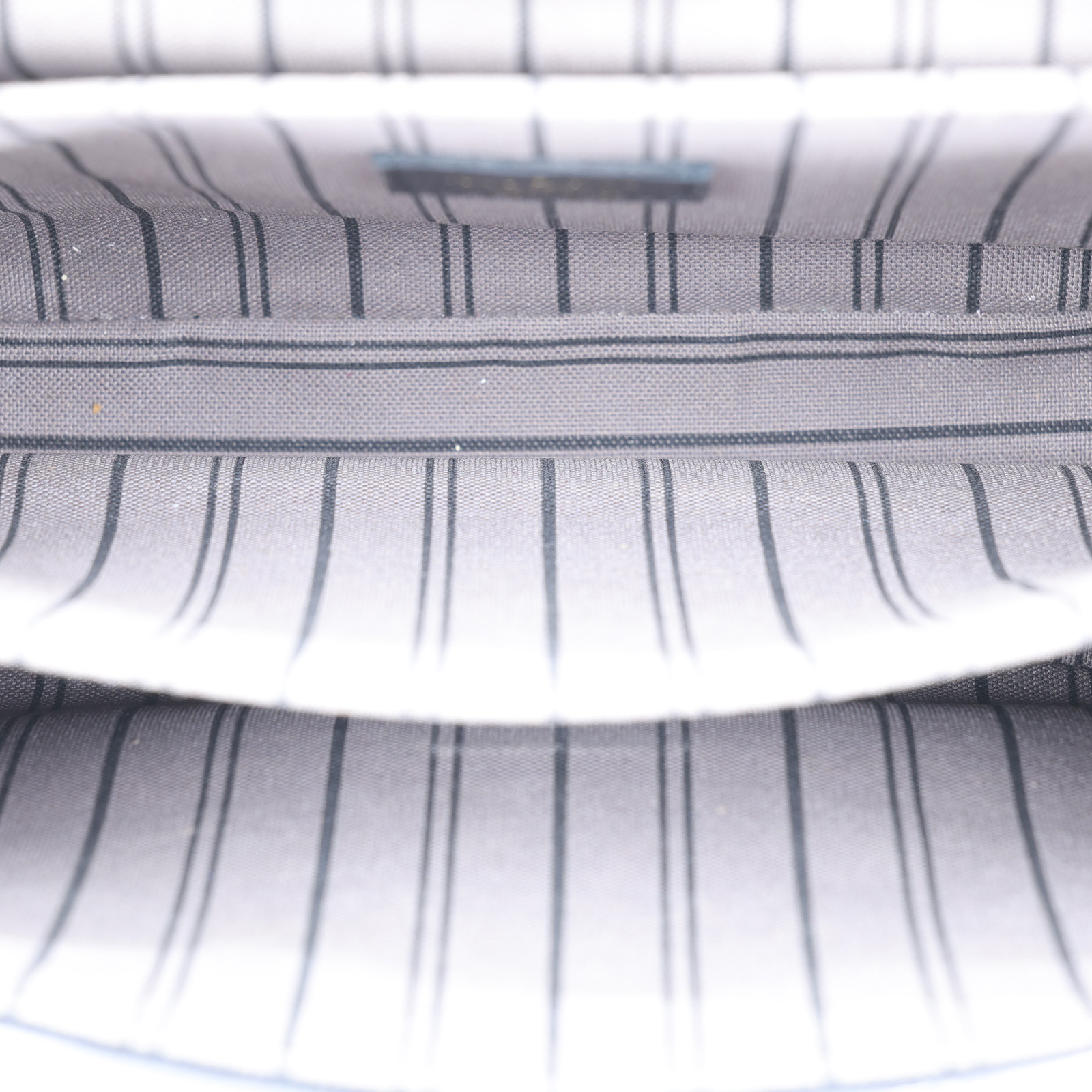 路易威登 LOUIS VUITTON Pochette Métis 壓花牛皮 釦式 手提 斜背包 M41487  原廠盒子/防塵袋/背帶/購買證明