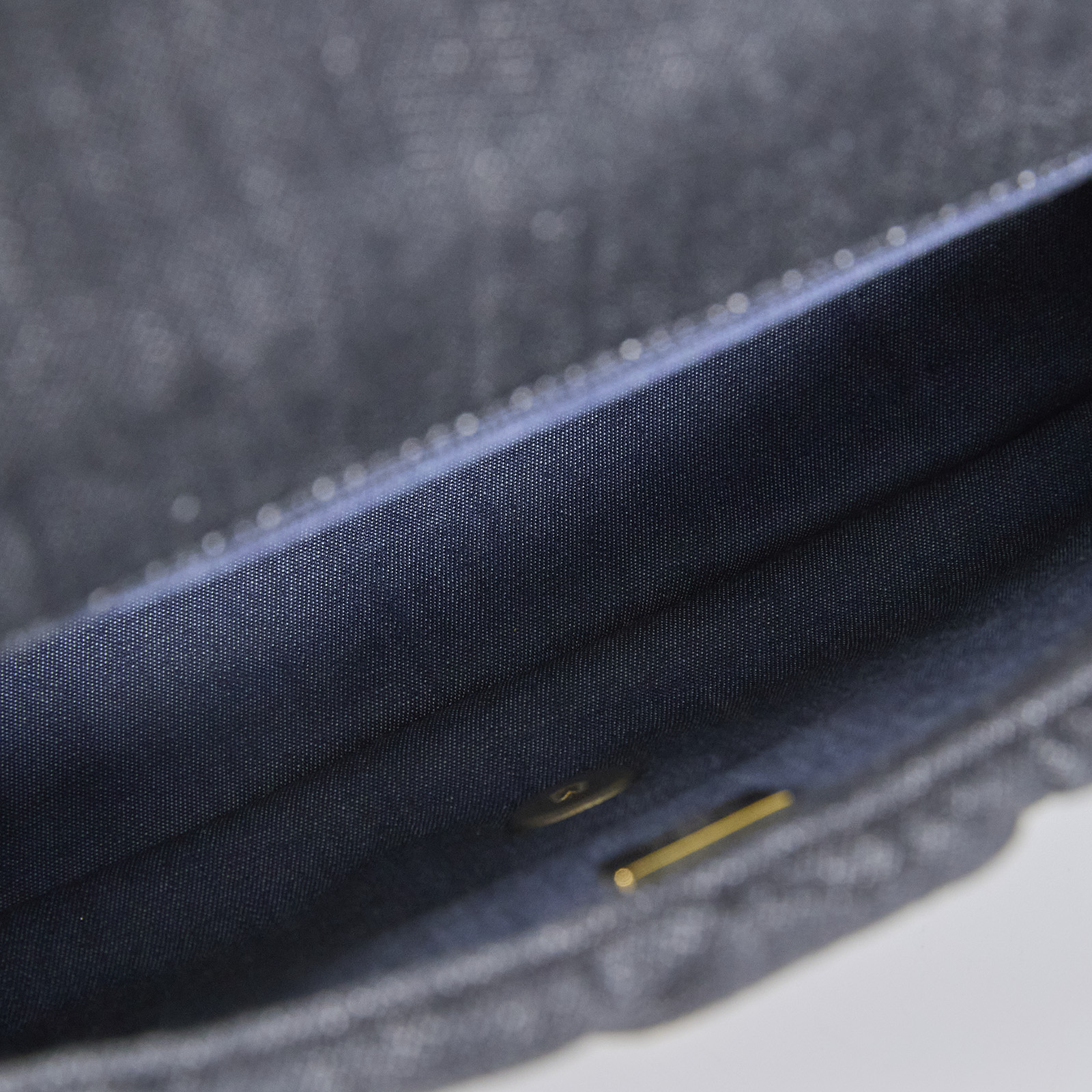 香奈兒 CHANEL 粗鍊條 肩背 口蓋包 AS3216 晶片款 黑牛仔粗鍊肩背包 原廠盒子/防塵袋