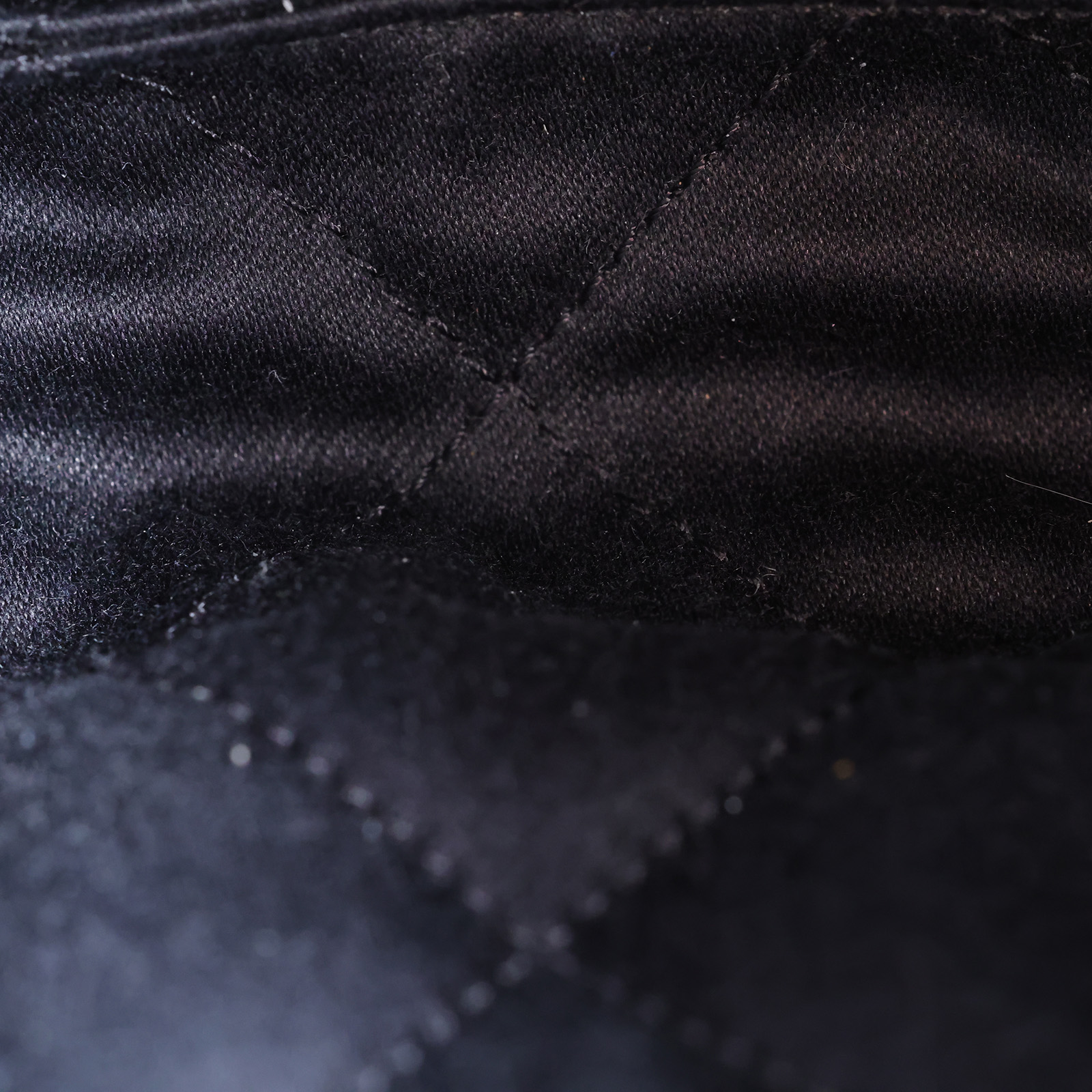 香奈兒 CHANEL 22 迷你 束口包 AS3980 晶片款 黑金牛珍珠荔枝22 MINI BAG 原廠盒子/防塵袋/購買證明影本