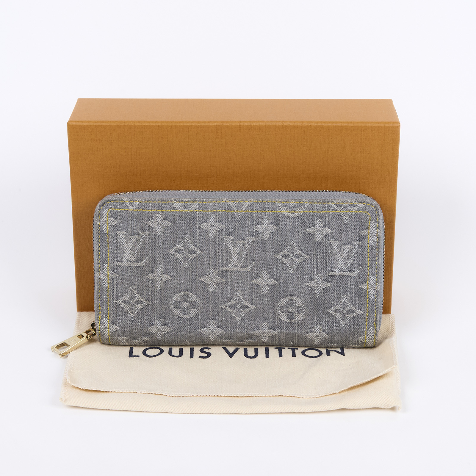 路易威登 LOUIS VUITTON 拉鏈錢包 Nautical 系列 M13214 晶片款 灰藍牛仔拉鍊長夾 原廠盒子/防塵袋