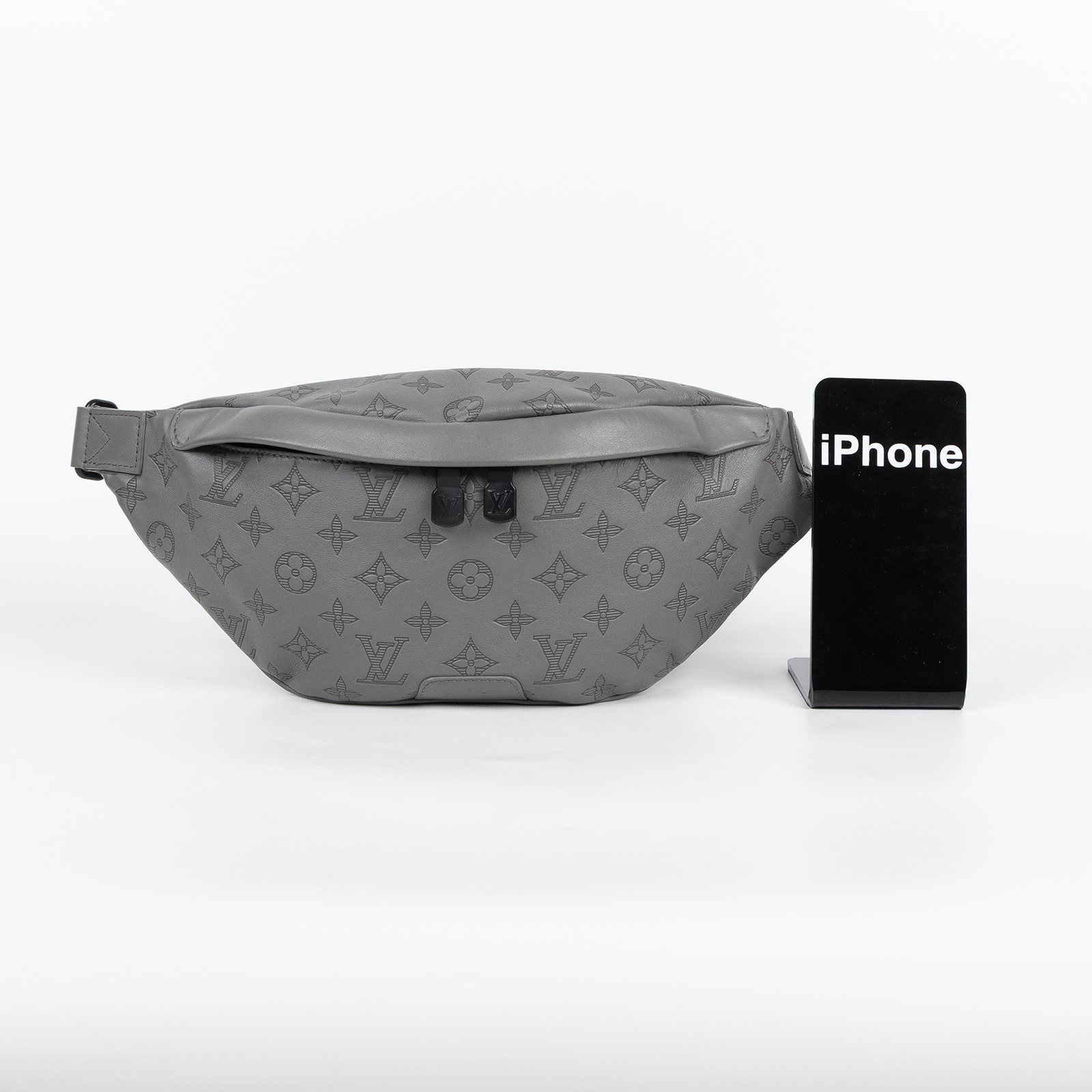 路易威登 LOUIS VUITTON Discovery 腰包 灰色 M46108 晶片款 灰壓紋DISCOVERY腰包 原廠盒子/防塵袋/購買證明