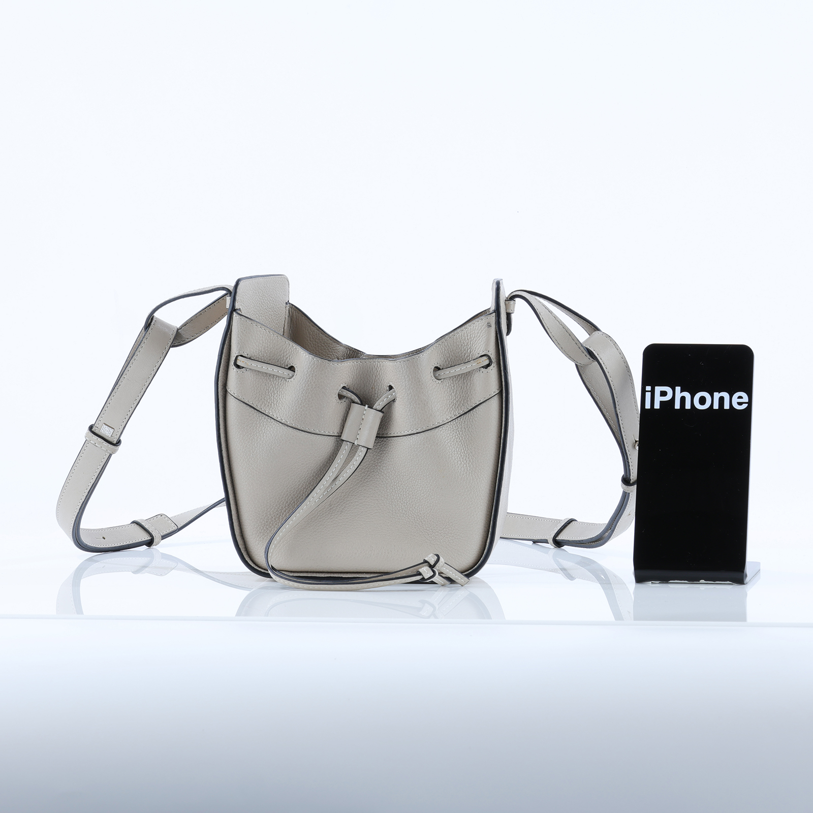 羅意威 LOEWE Mini Hammock drawstring 迷你 小牛皮 肩背 吊床包 A538V07X15 沙色hammock MINI 背帶